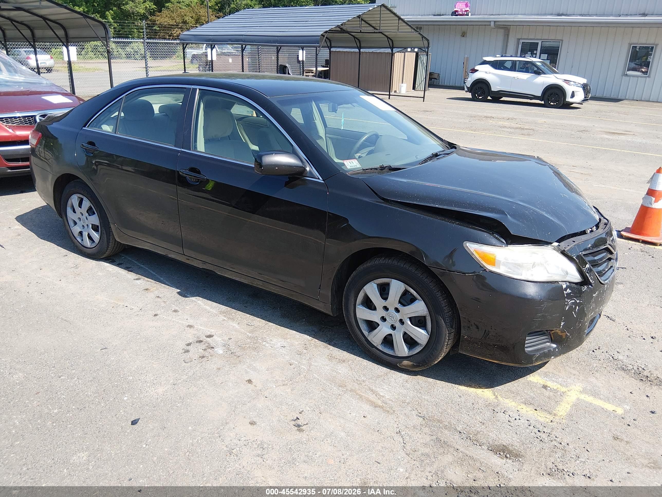 2010 Toyota Camry Le Black vin: 4T1BF3EK4AU112972
