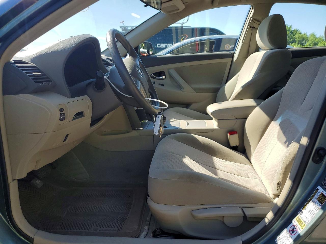 2010 Toyota Camry Base Green vin: 4T1BF3EK4AU500249