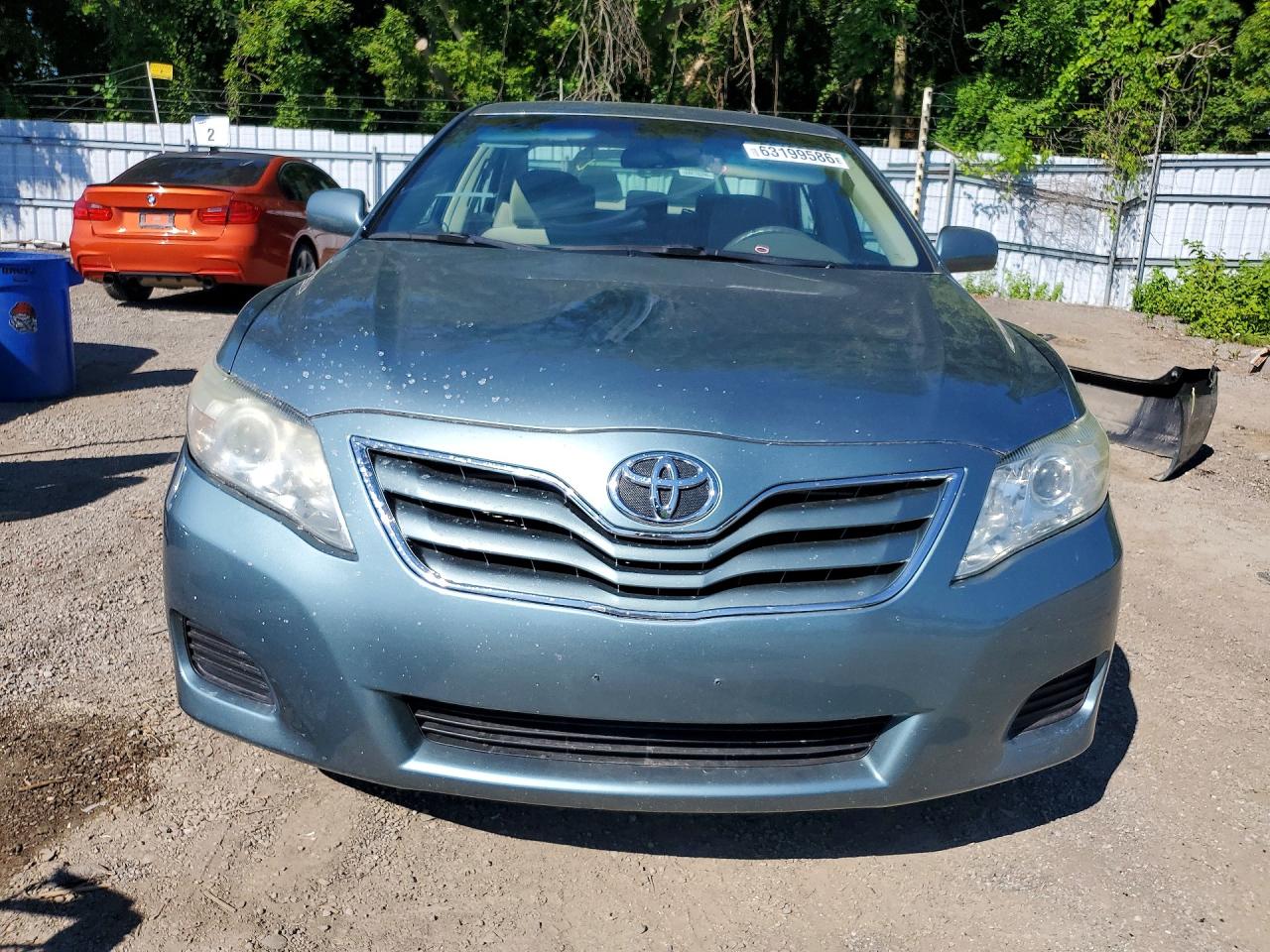 2010 Toyota Camry Base Green vin: 4T1BF3EK4AU500249