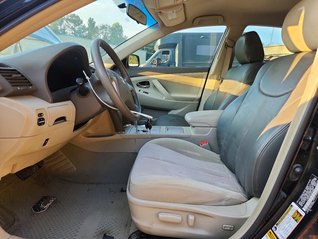 2010 Toyota Camry Le Black vin: 4T1BF3EK4AU536362