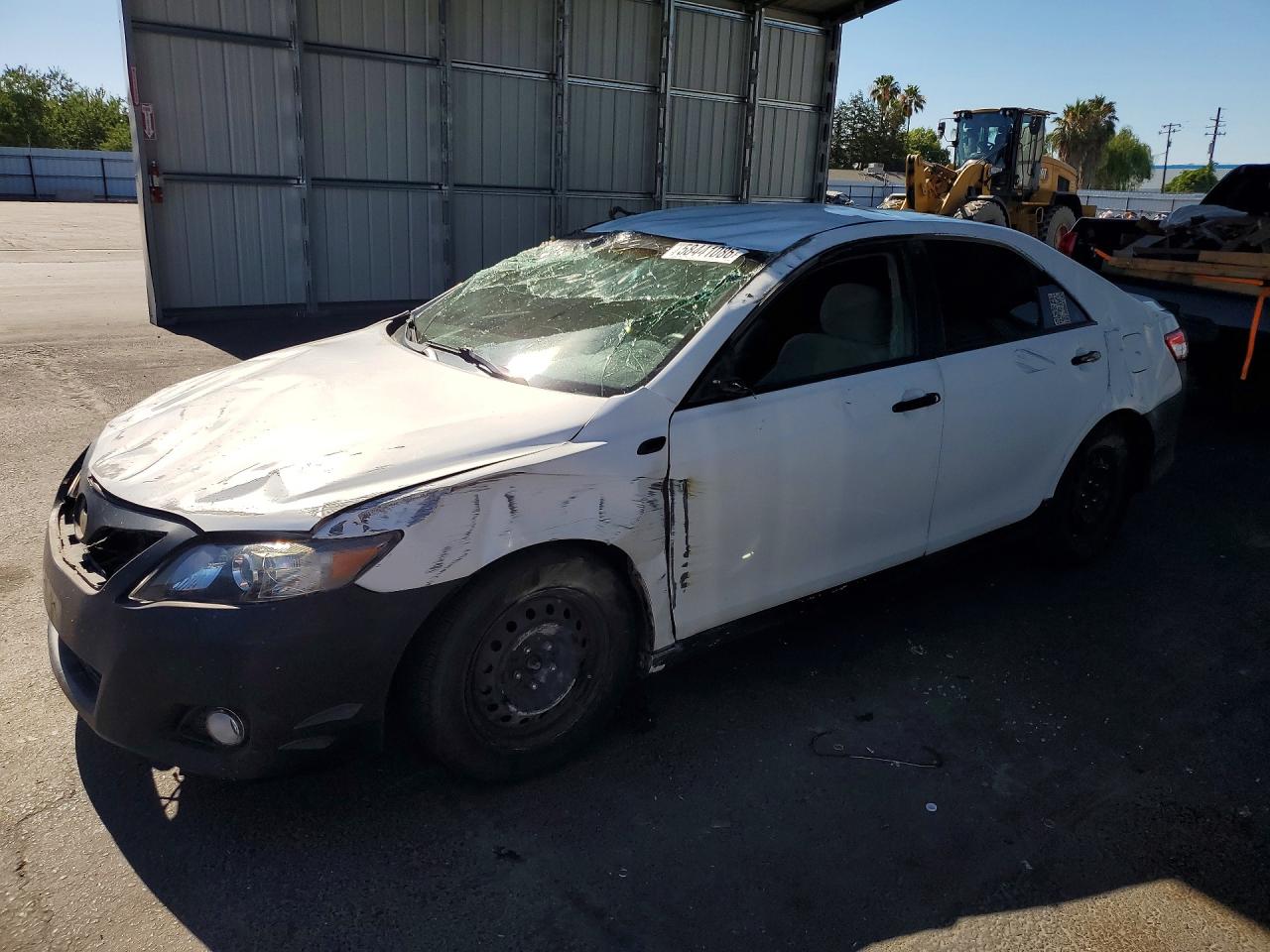 2010 Toyota Camry Le White vin: 4T1BF3EK4AU545255