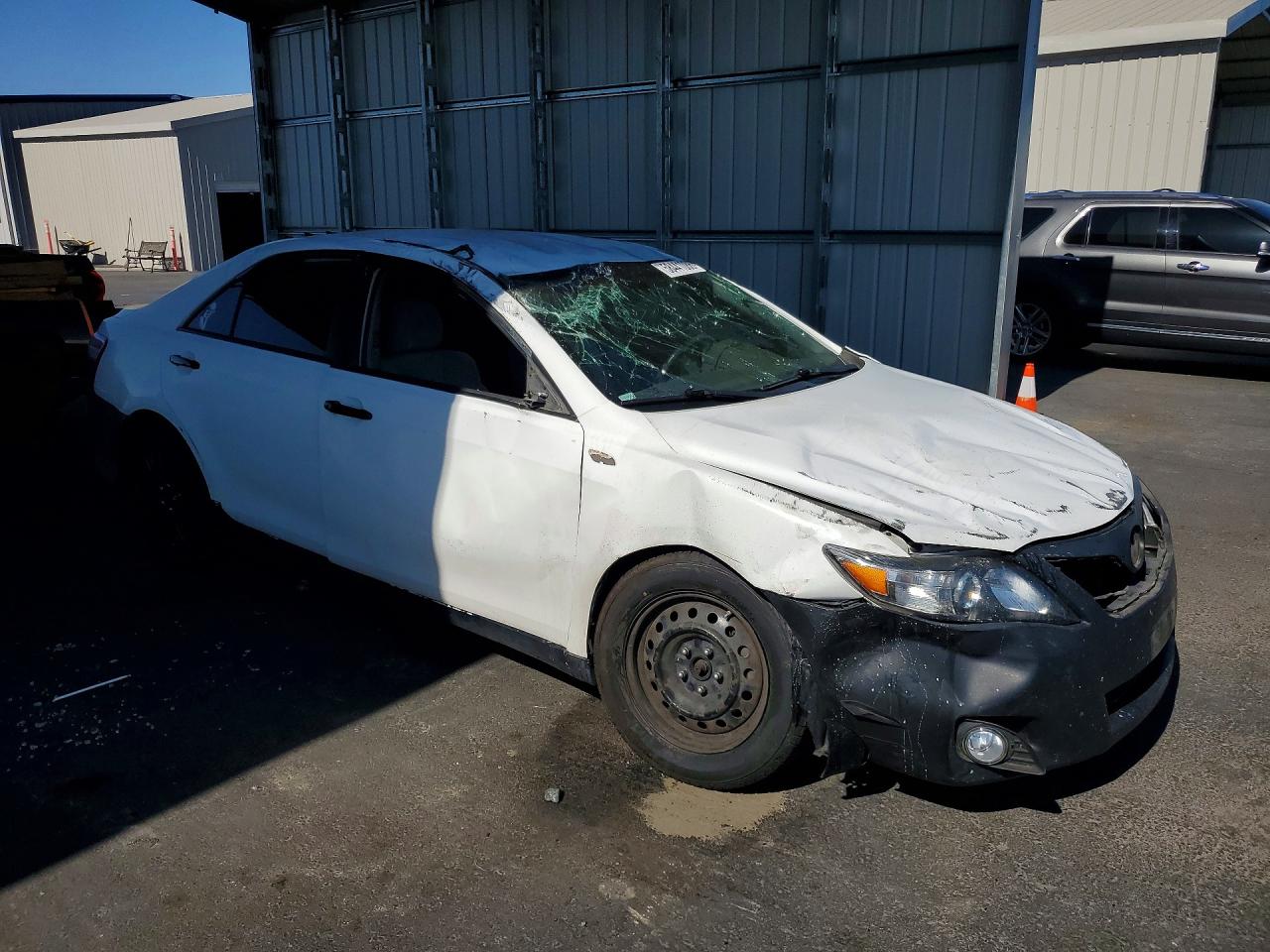 2010 Toyota Camry Le White vin: 4T1BF3EK4AU545255