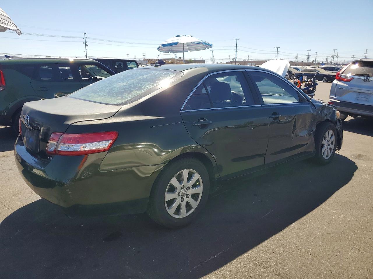 2010 Toyota Camry Le Green vin: 4T1BF3EK4AU550567