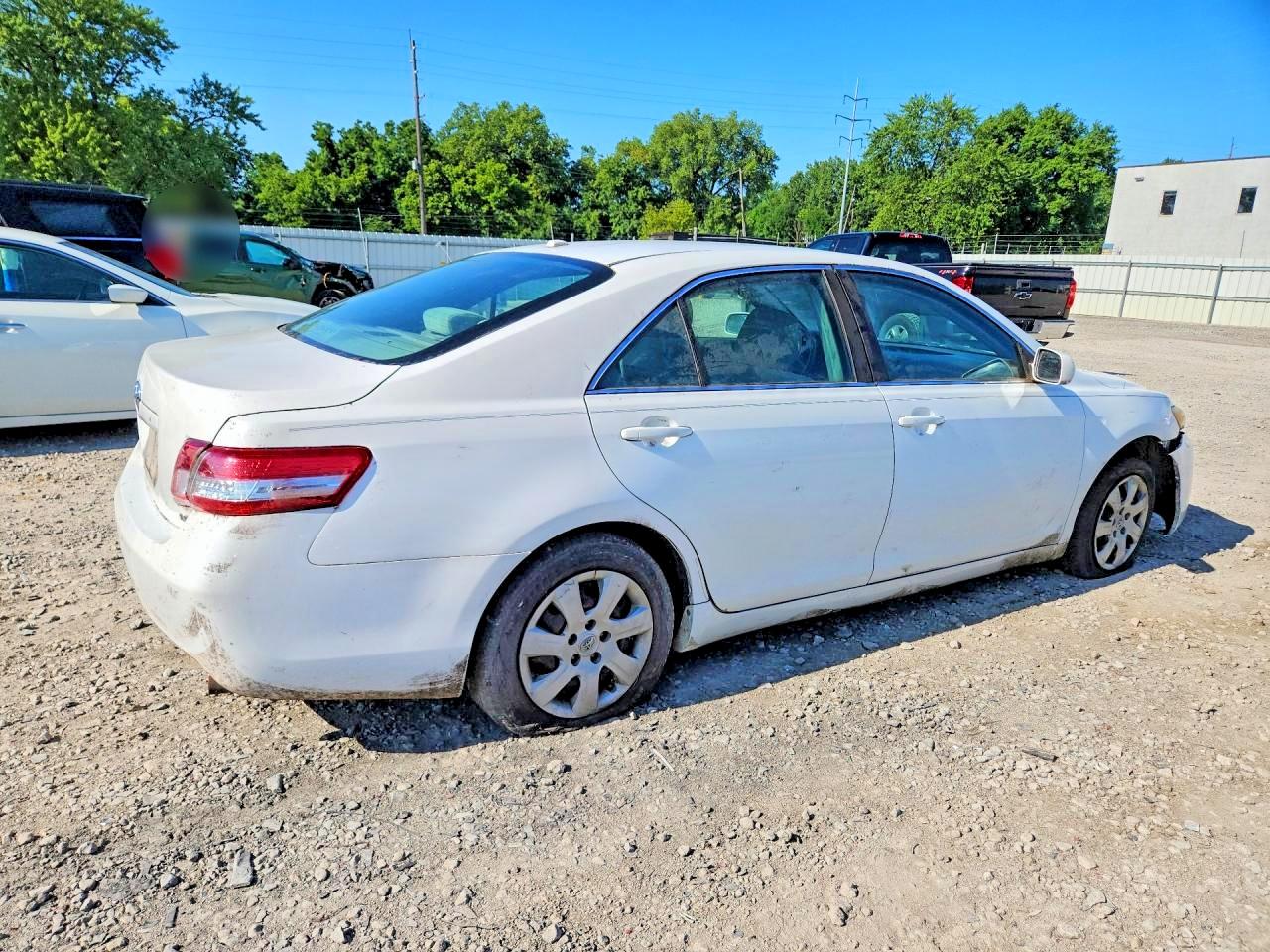 2010 Toyota Camry Le Белый vin: 4T1BF3EK4AU564873