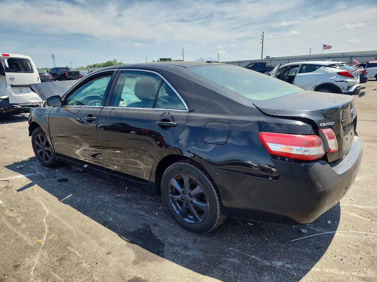 2011 Toyota Camry Le Black vin: 4T1BF3EK4BU134097