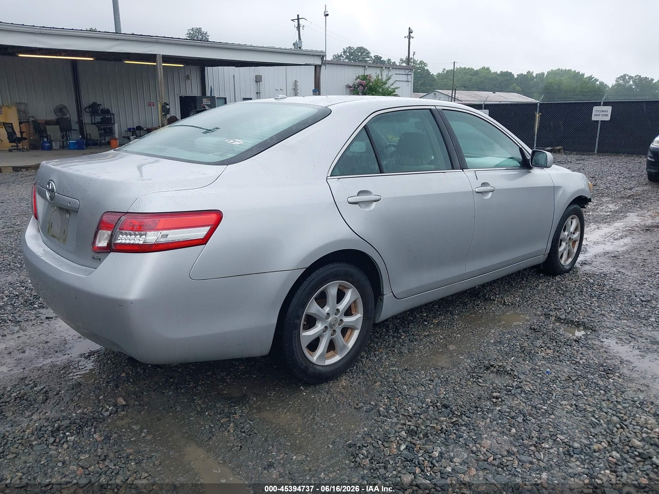 2011 Toyota Camry Le Серый vin: 4T1BF3EK4BU139283