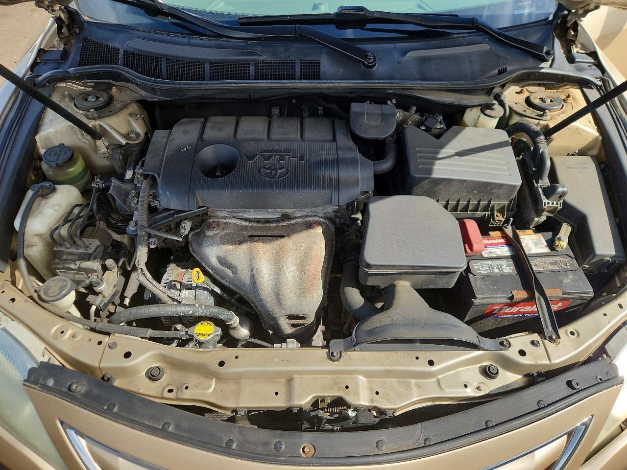2011 Toyota Camry Le Gold vin: 4T1BF3EK4BU150459