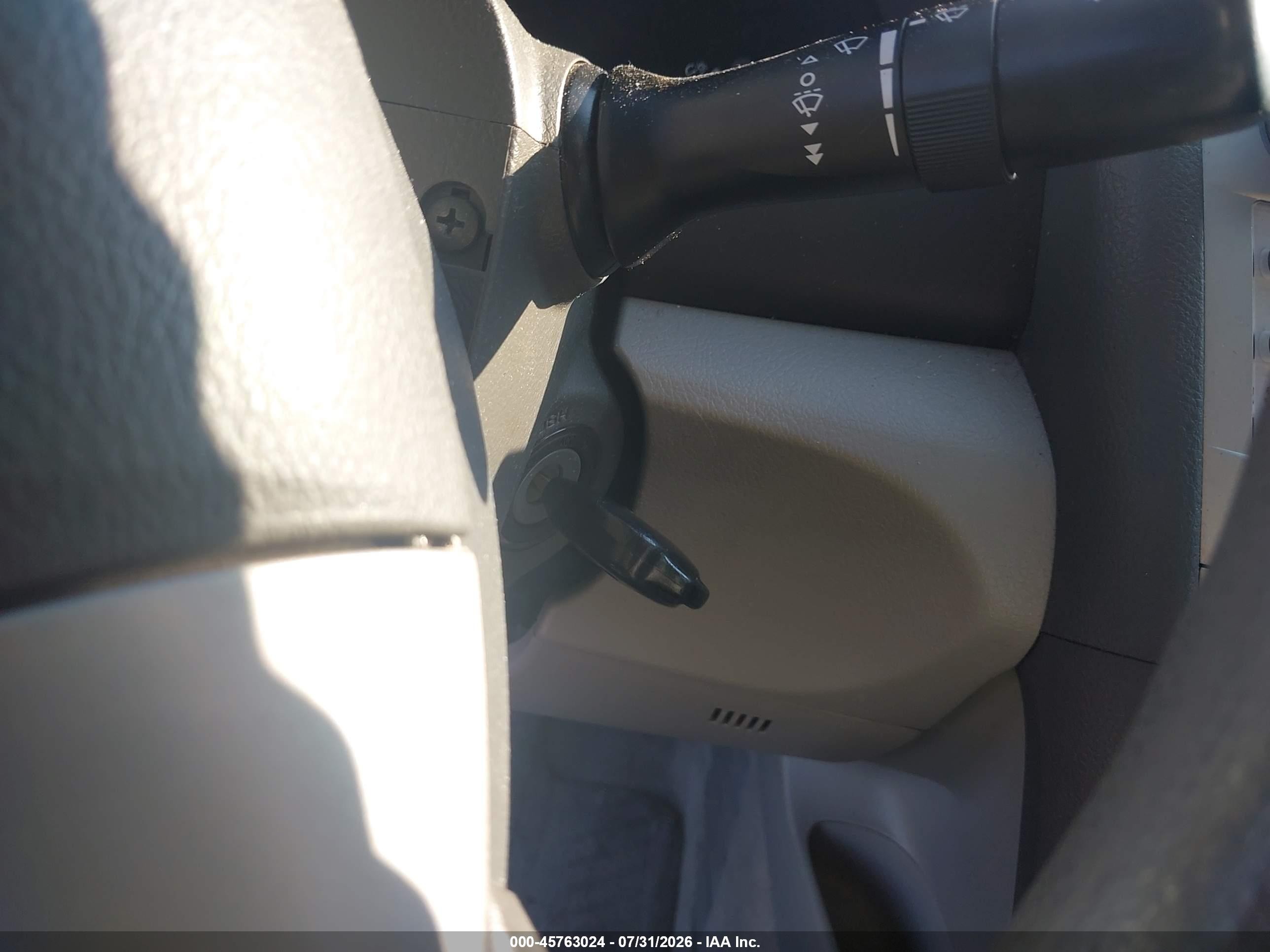 2011 Toyota Camry Le Gray vin: 4T1BF3EK4BU153233