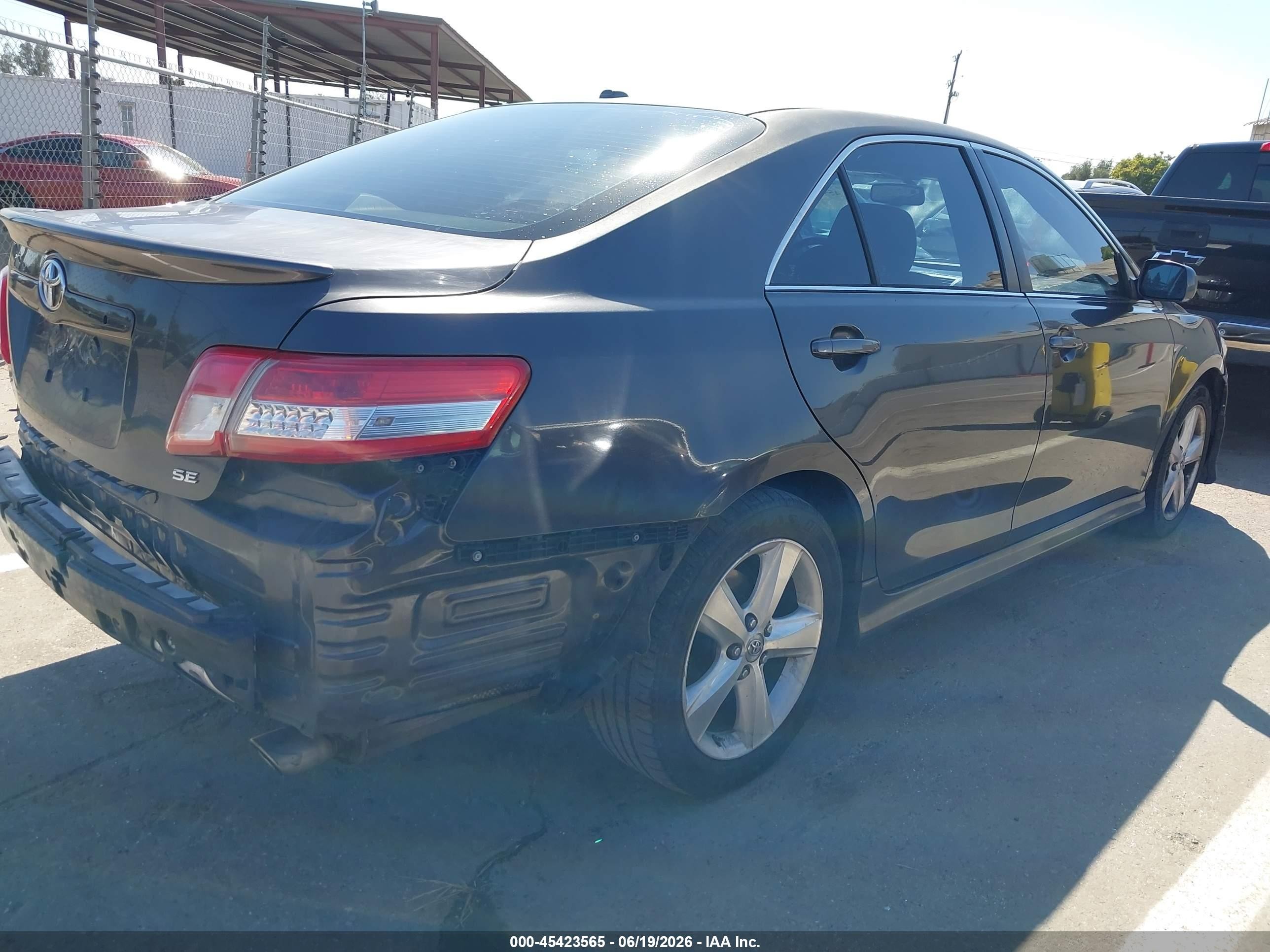 2011 Toyota Camry Se Gray vin: 4T1BF3EK4BU173451
