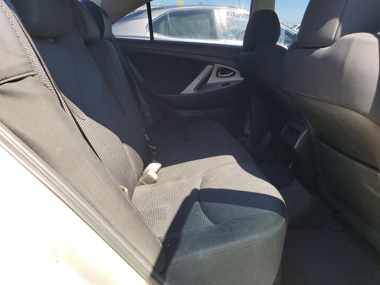2011 Toyota Camry Se Silver vin: 4T1BF3EK4BU173482