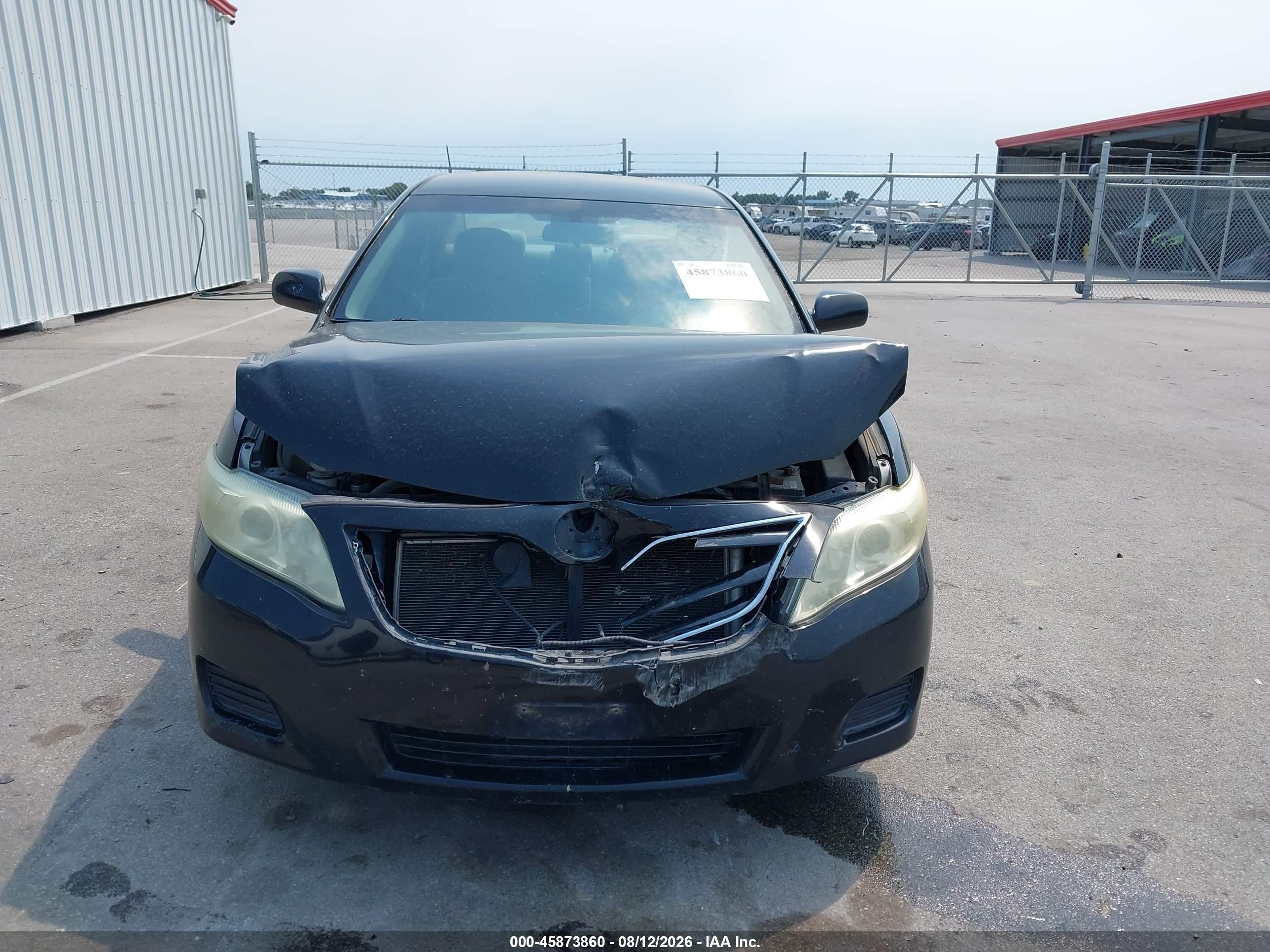 2011 Toyota Camry Le Black vin: 4T1BF3EK4BU184000