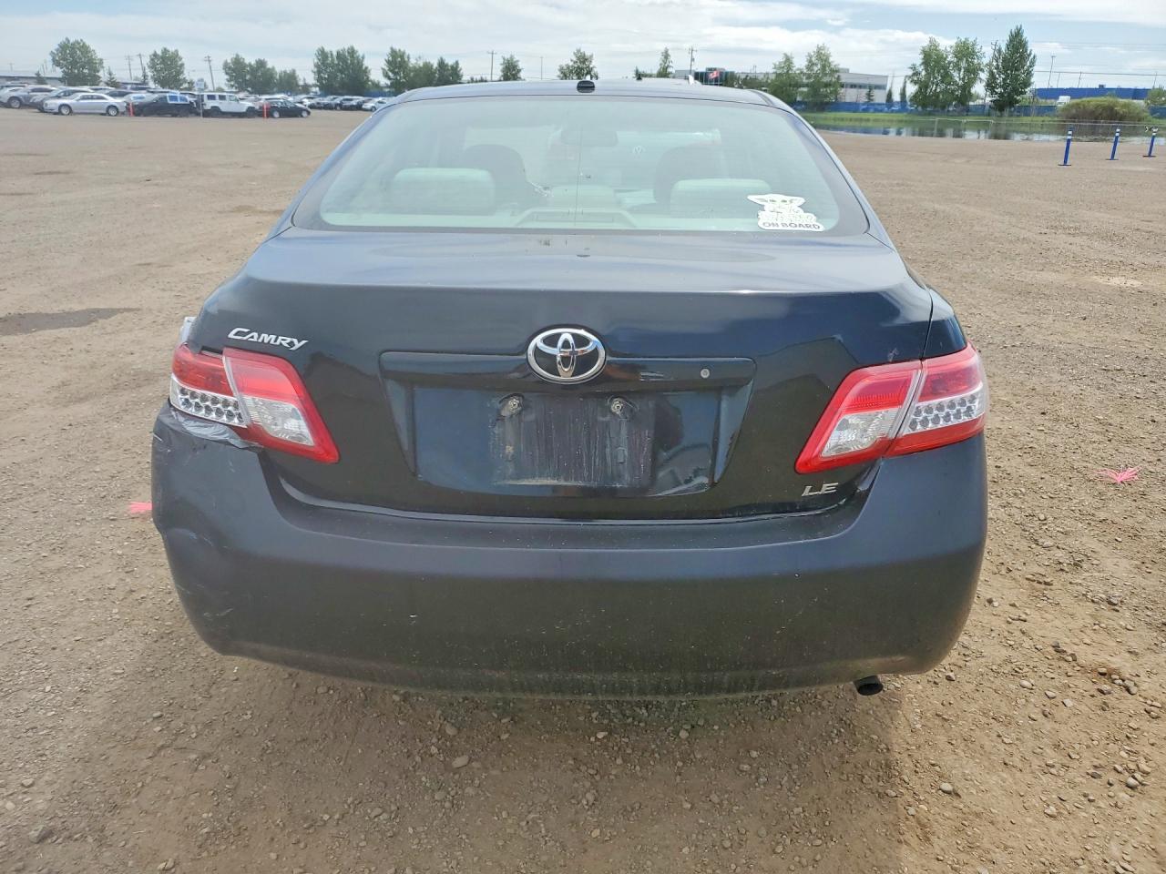 2011 Toyota Camry Base Black vin: 4T1BF3EK4BU190458