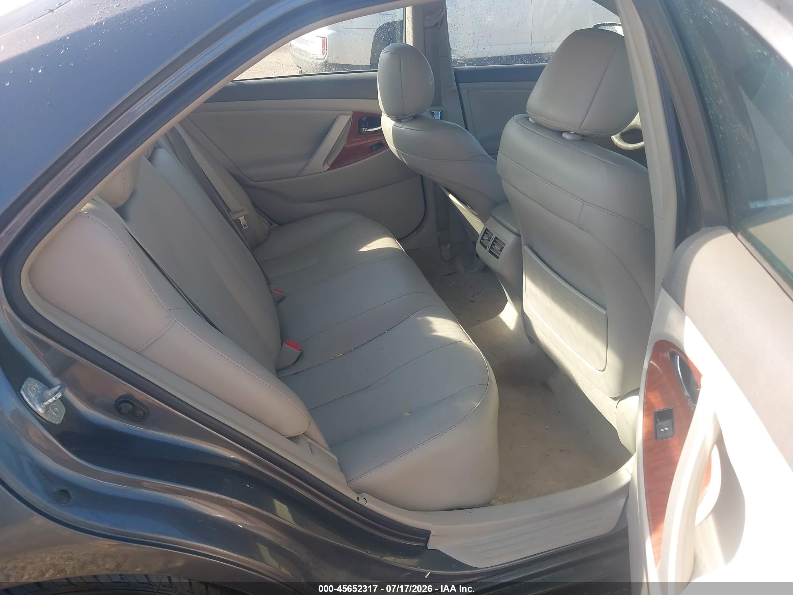 2011 Toyota Camry Xle Gray vin: 4T1BF3EK4BU192548