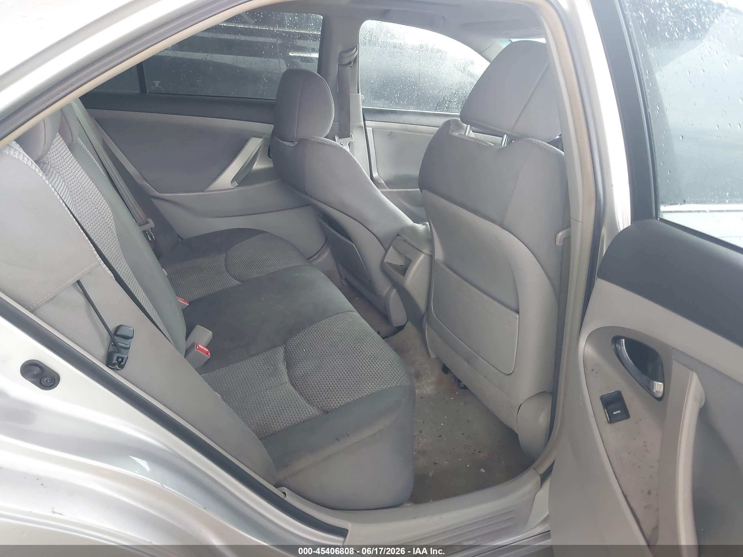 2011 Toyota Camry Se Серый vin: 4T1BF3EK4BU198592