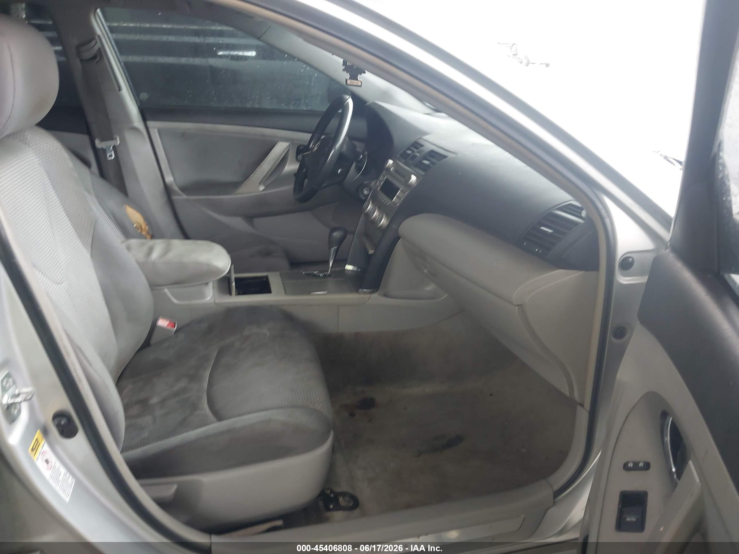 2011 Toyota Camry Se Серый vin: 4T1BF3EK4BU198592