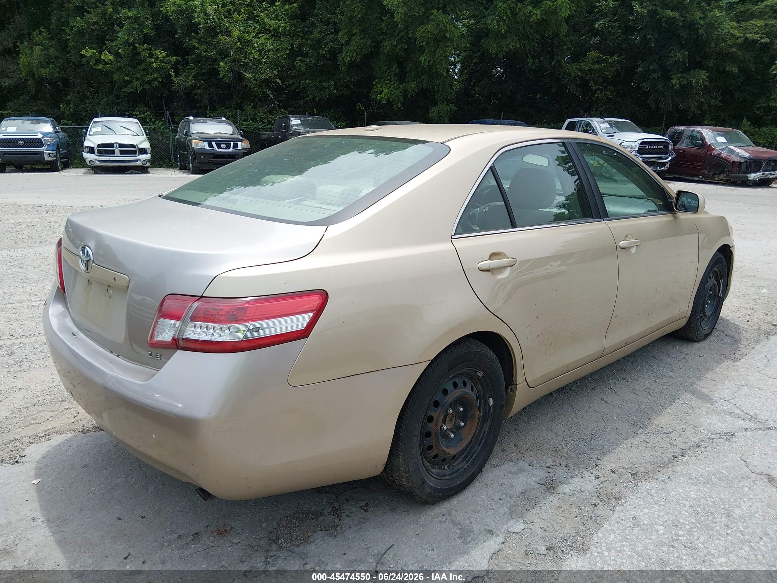 2011 Toyota Camry Le Золотой vin: 4T1BF3EK4BU198673