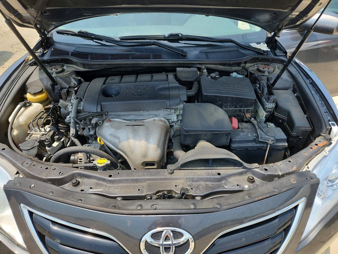 2011 Toyota Camry Le Gray vin: 4T1BF3EK4BU204794