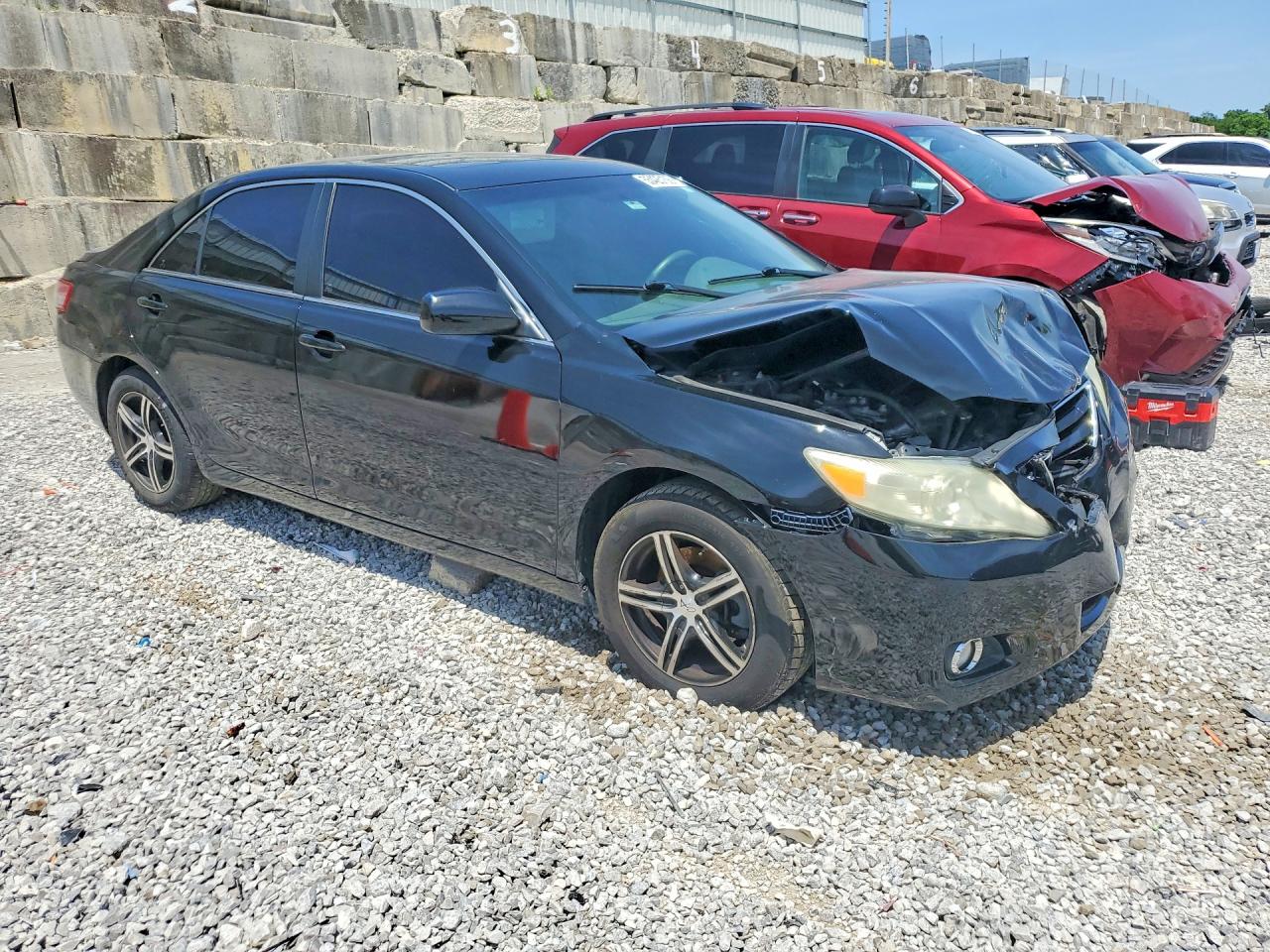2011 Toyota Camry Le Черный vin: 4T1BF3EK4BU207243