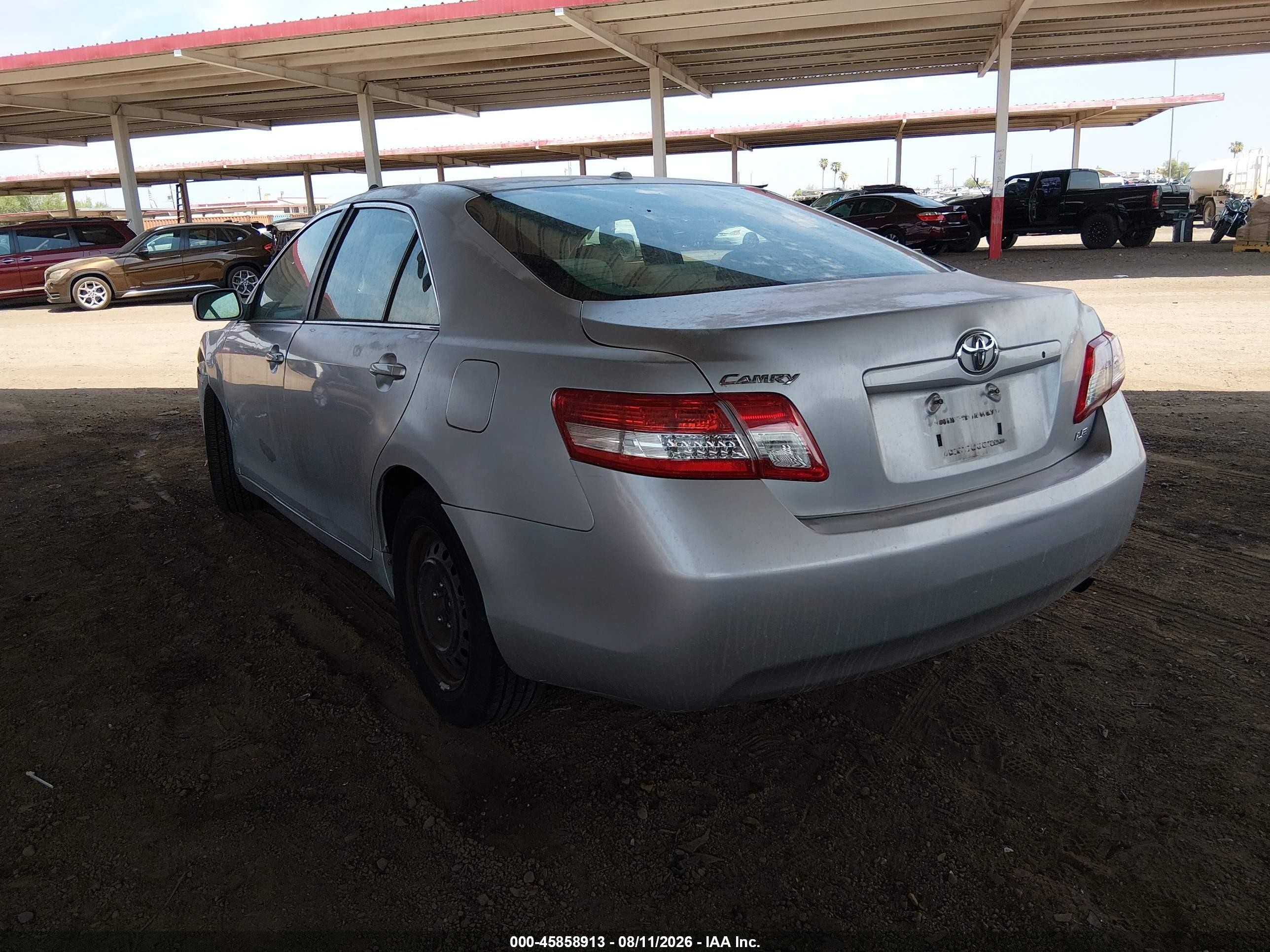 2011 Toyota Camry Le Silver vin: 4T1BF3EK4BU212684