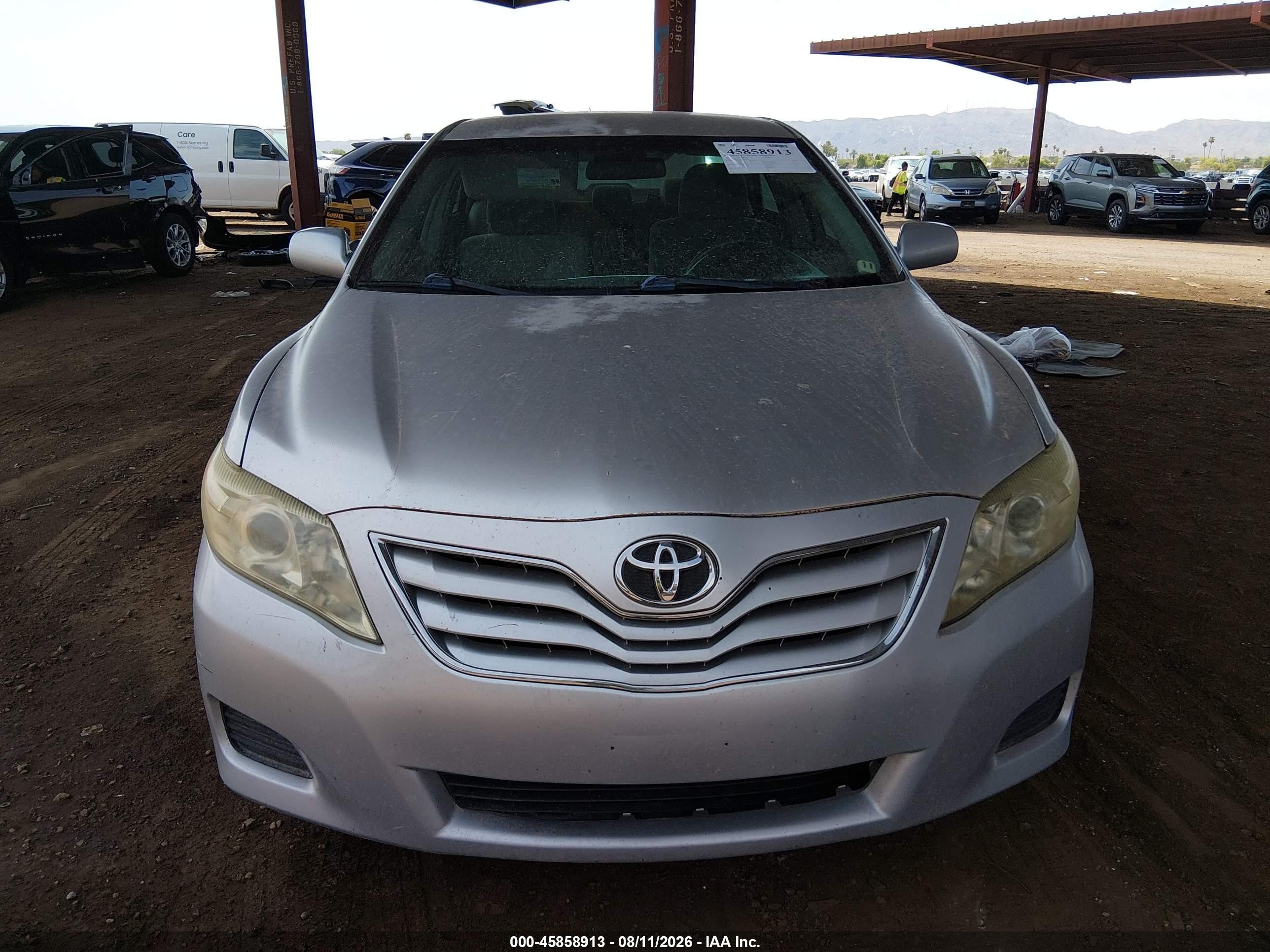 2011 Toyota Camry Le Silver vin: 4T1BF3EK4BU212684