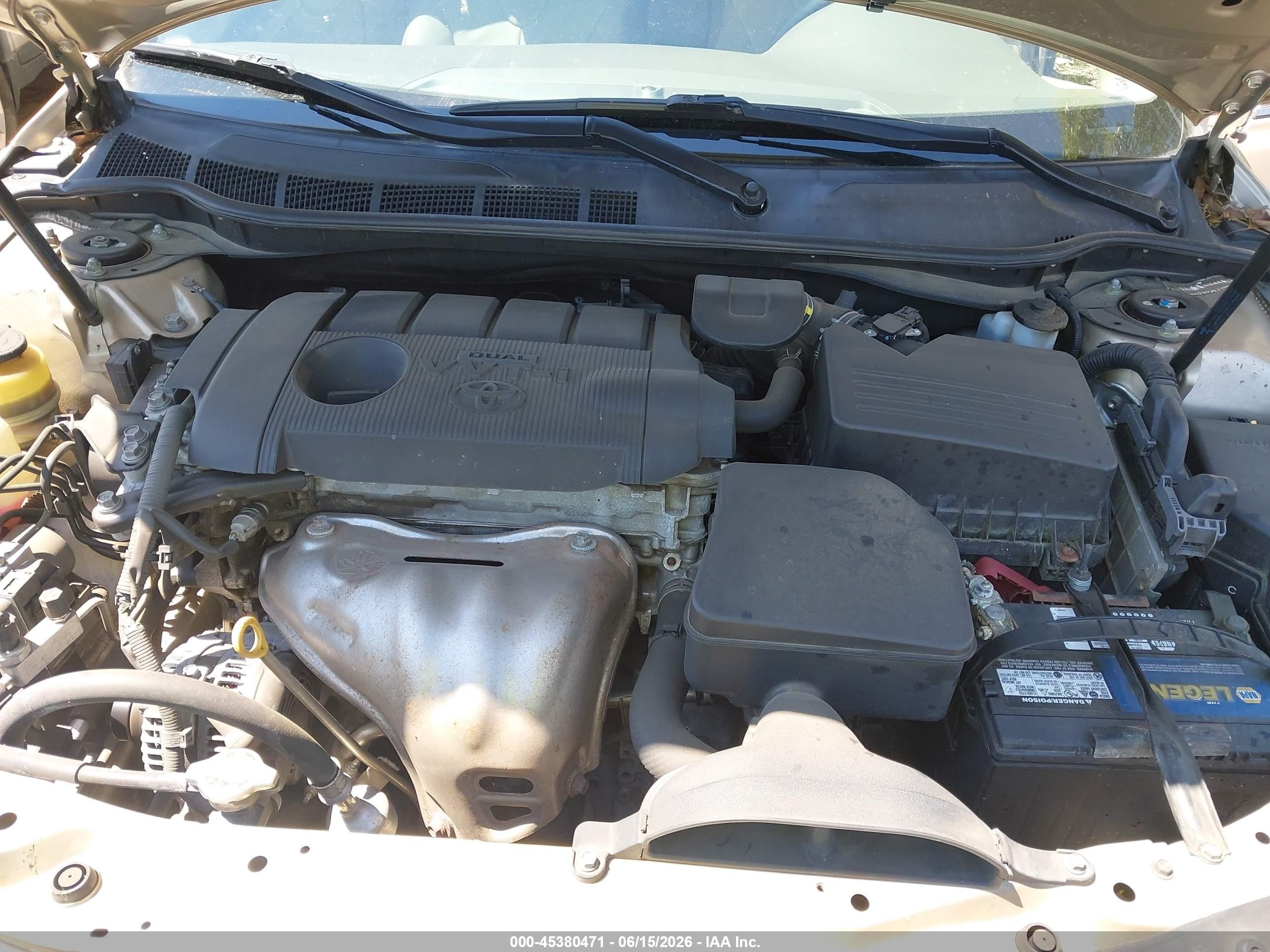 2011 Toyota Camry Le Gold vin: 4T1BF3EK4BU219490