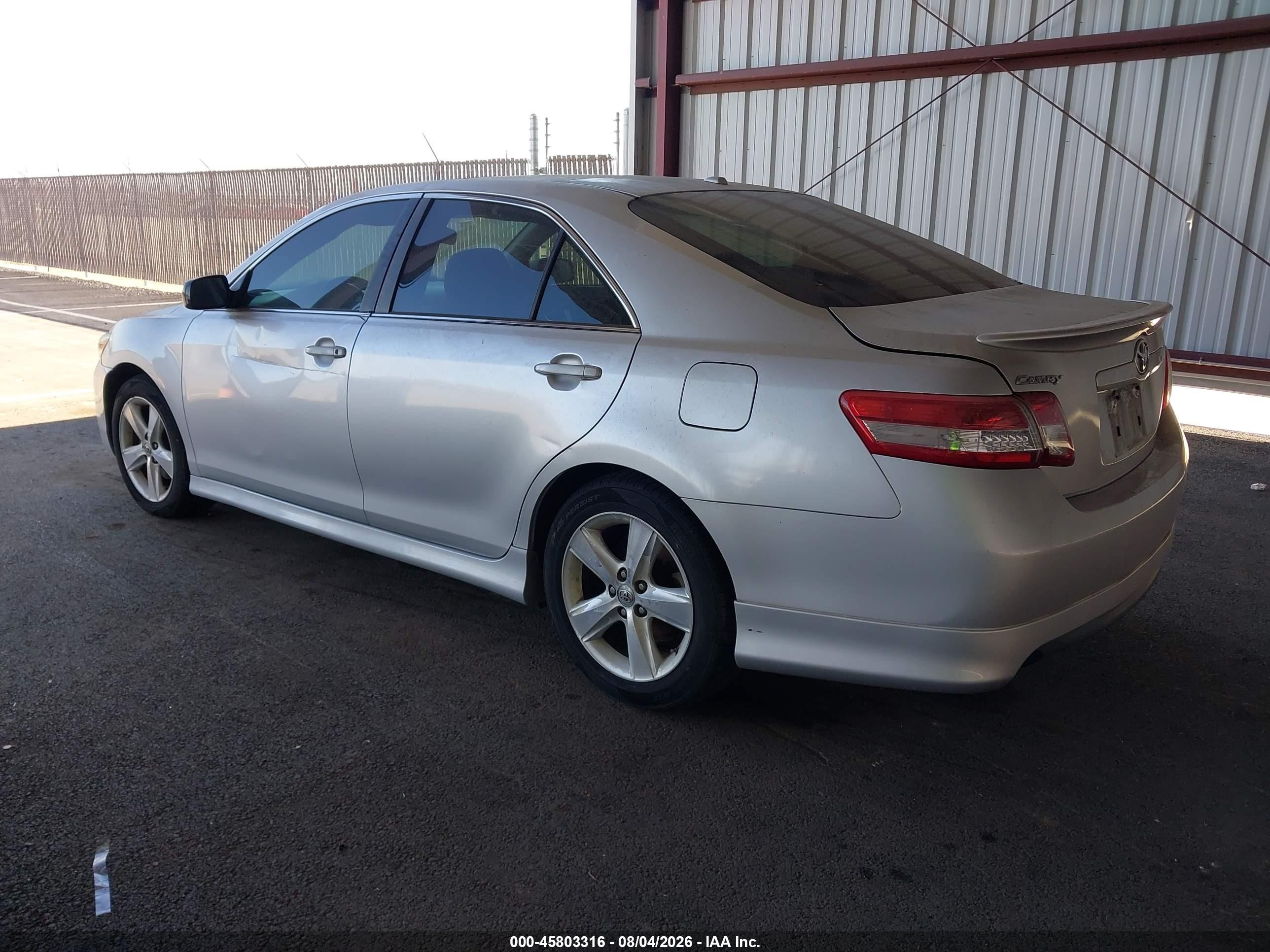 2011 Toyota Camry Se Silver vin: 4T1BF3EK4BU222177