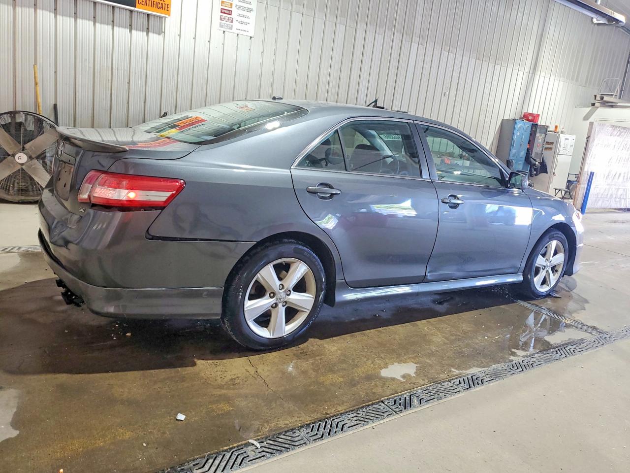 2011 Toyota Camry Se Gray vin: 4T1BF3EK4BU227301