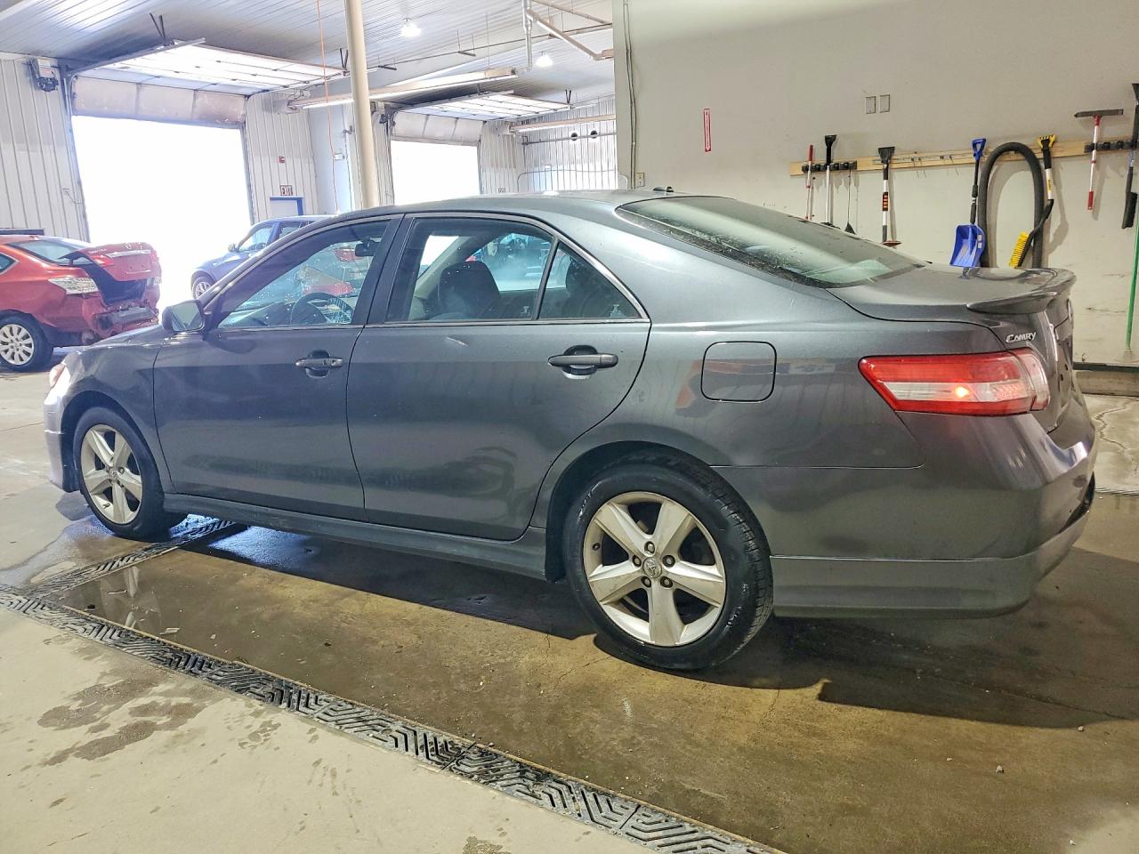 2011 Toyota Camry Se Gray vin: 4T1BF3EK4BU227301