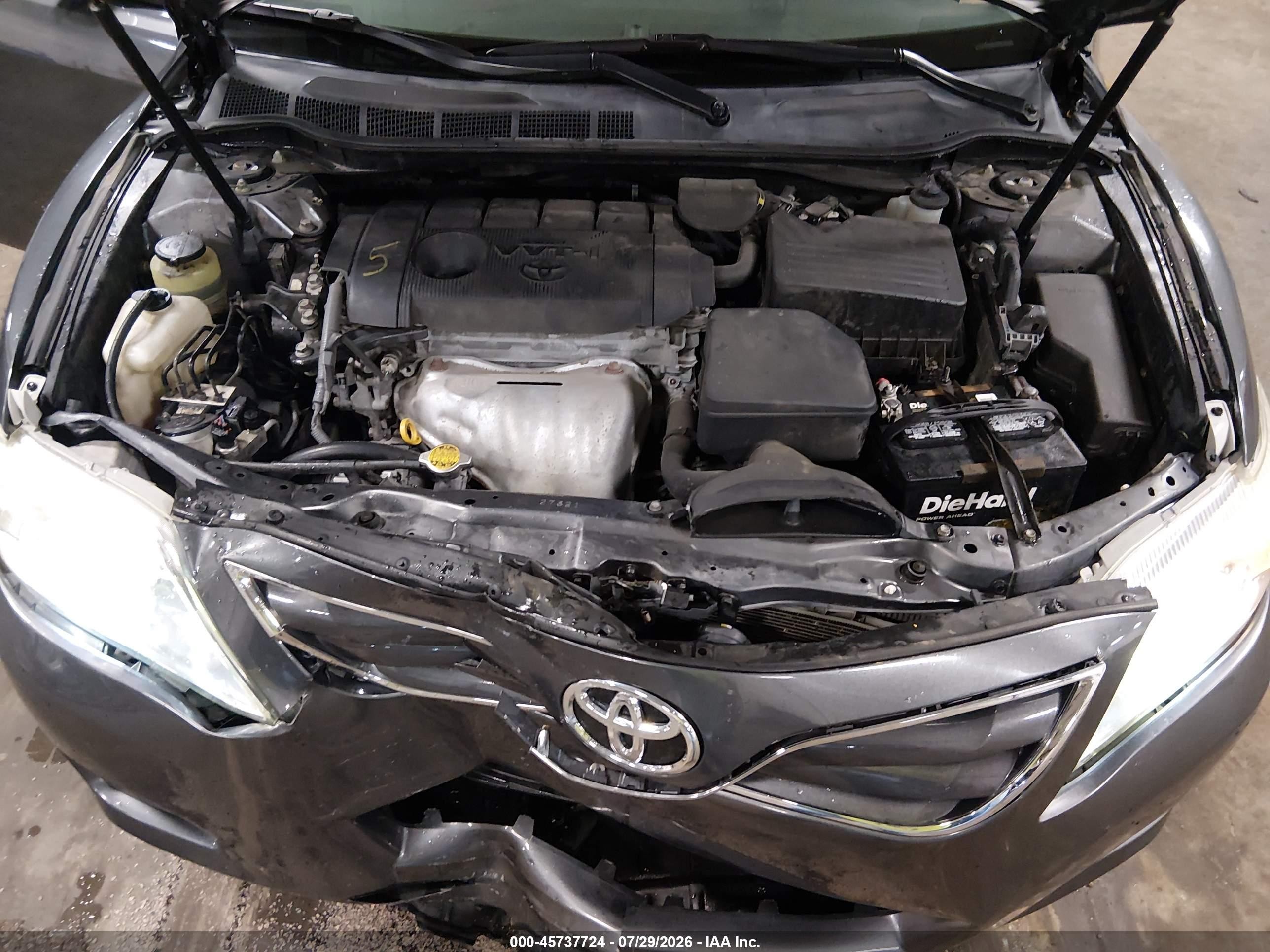 2011 Toyota Camry Le Gray vin: 4T1BF3EK4BU230893