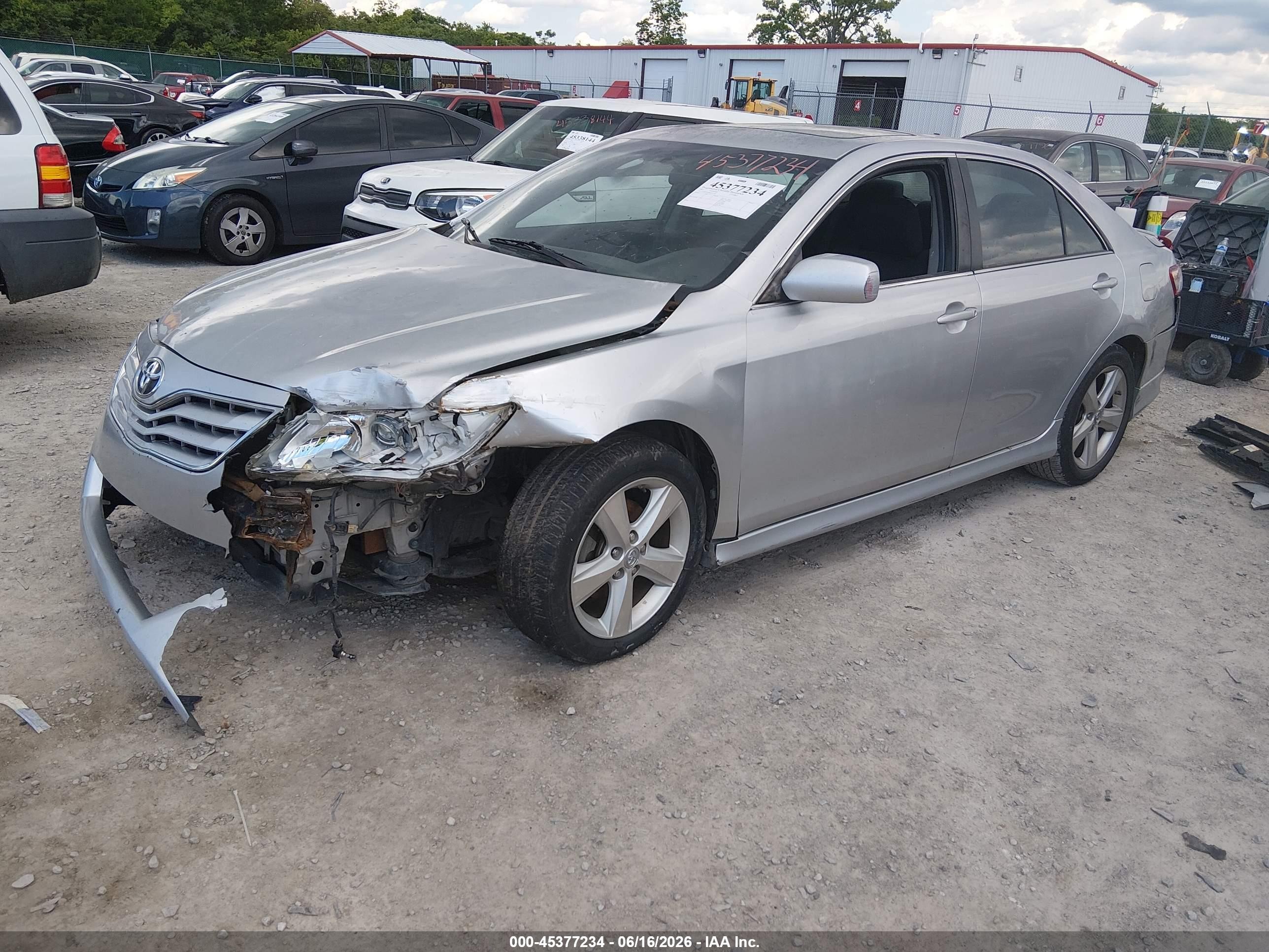 2011 Toyota Camry Se Silver vin: 4T1BF3EK4BU231378