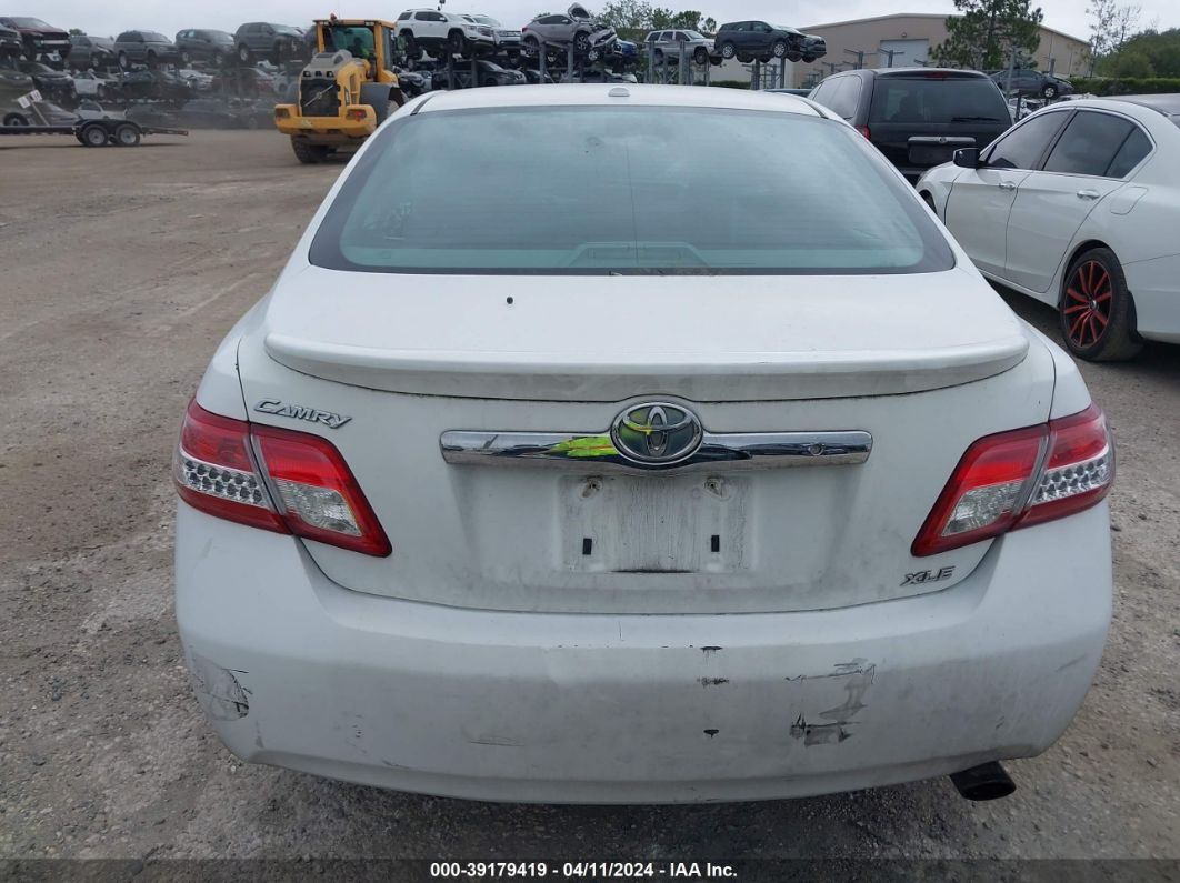 2011 Toyota Camry Xle White vin: 4T1BF3EK4BU587894