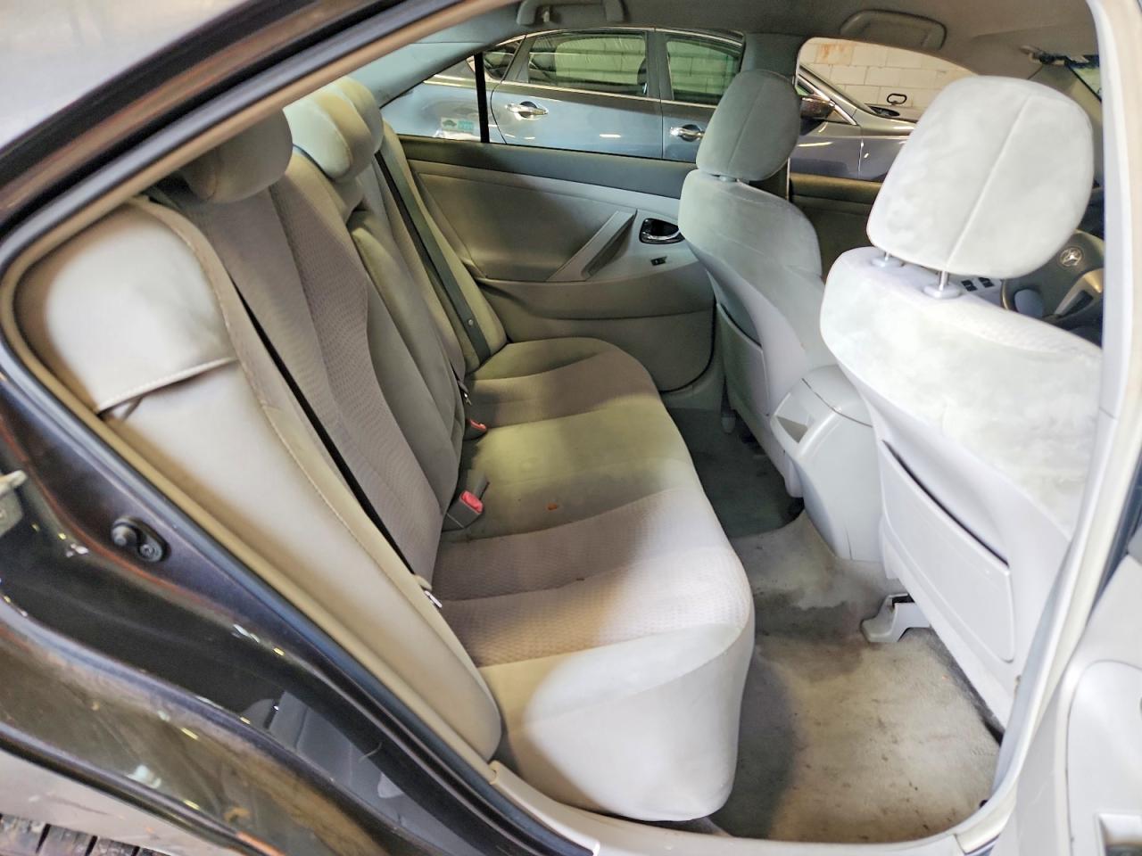 2011 Toyota Camry Le Charcoal vin: 4T1BF3EK4BU598880