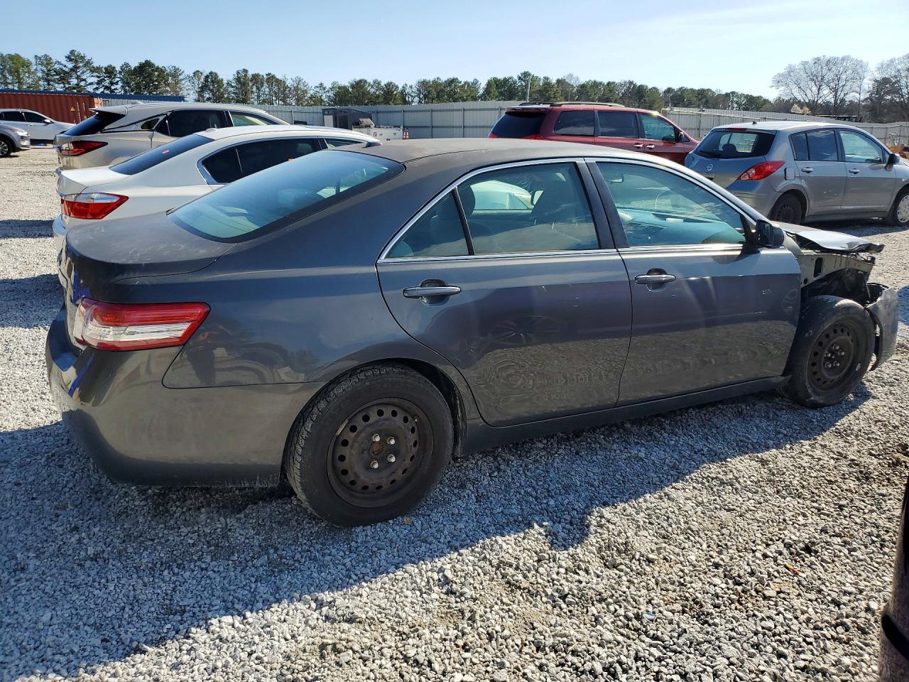 2011 Toyota Camry Le Gray vin: 4T1BF3EK4BU610106