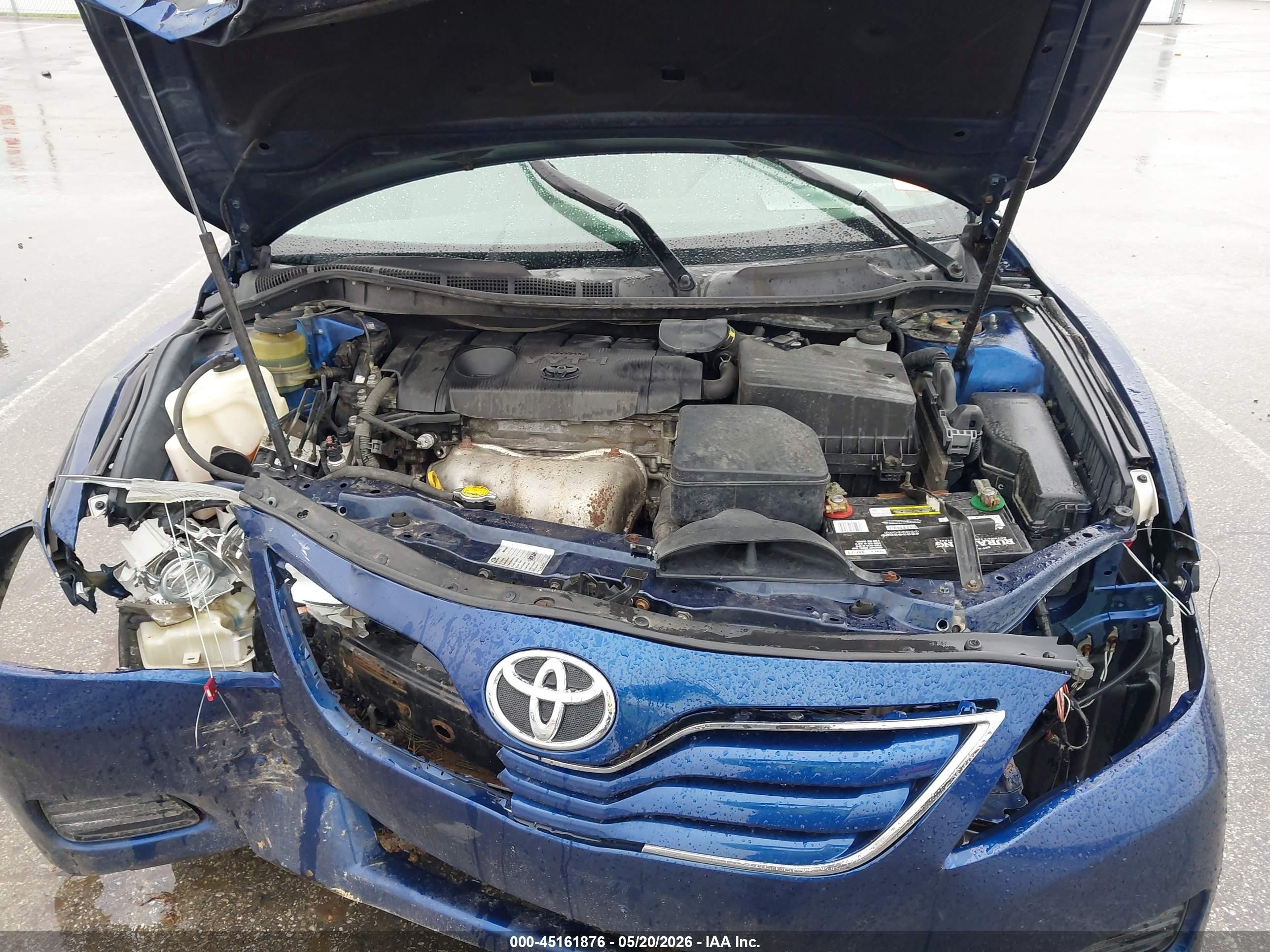 2011 Toyota Camry Le Blue vin: 4T1BF3EK4BU621851