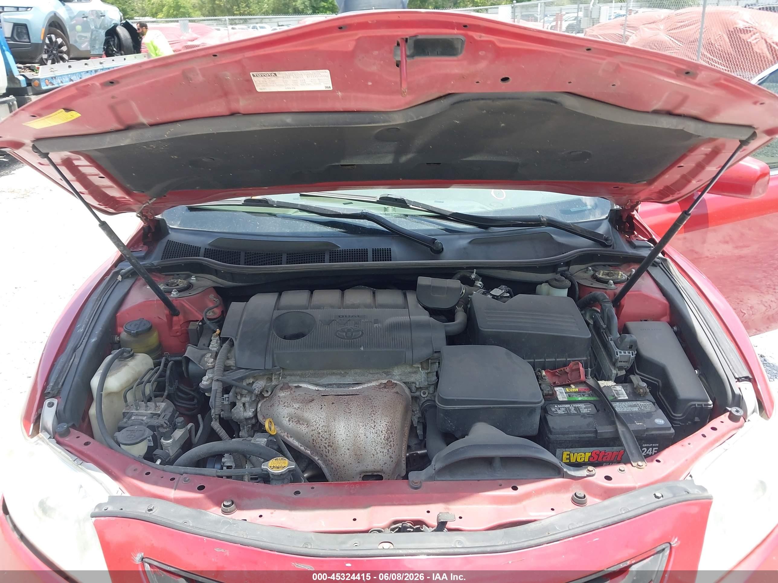 2011 Toyota Camry Le Red vin: 4T1BF3EK4BU622224