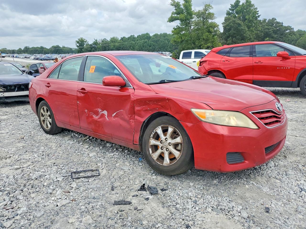 2011 Toyota Camry Le Red vin: 4T1BF3EK4BU622708