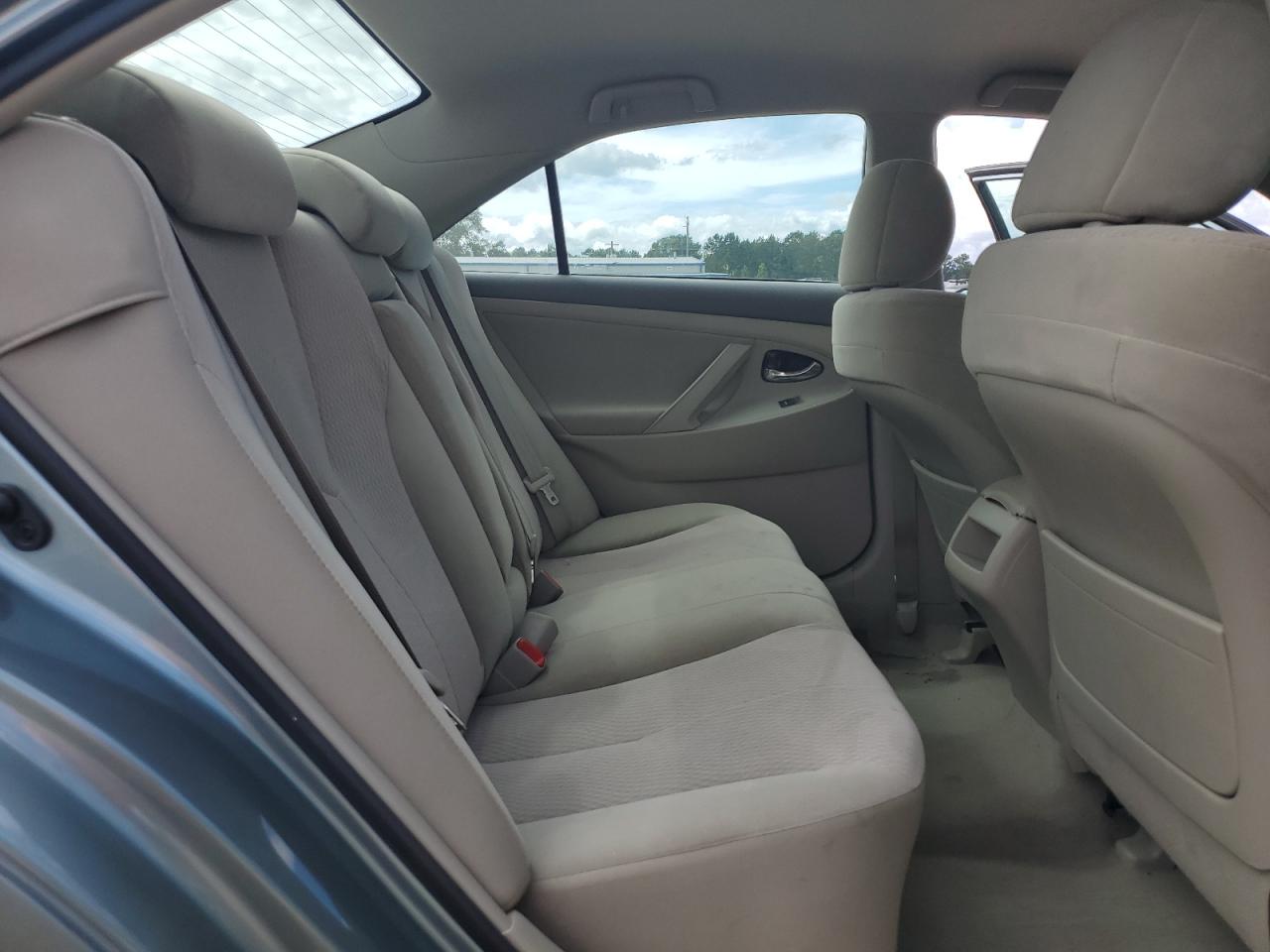 2011 Toyota Camry Base Turquoise vin: 4T1BF3EK4BU634504