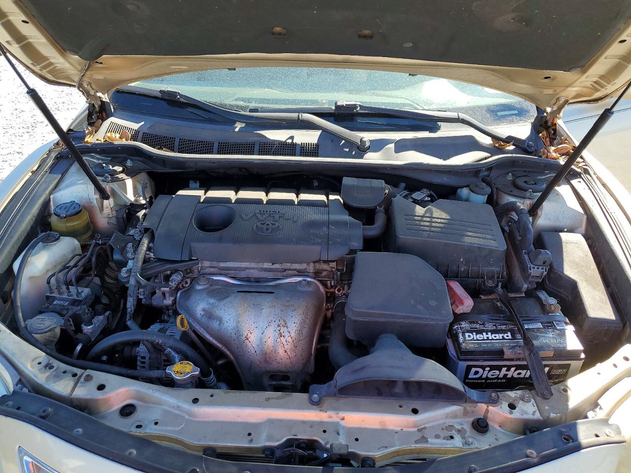 2011 Toyota Camry Base Gold vin: 4T1BF3EK4BU642053