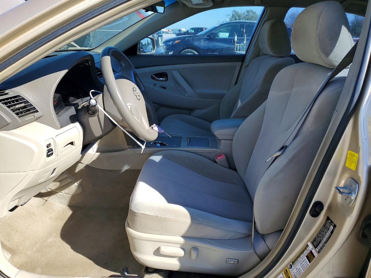 2011 Toyota Camry Base Gold vin: 4T1BF3EK4BU642053