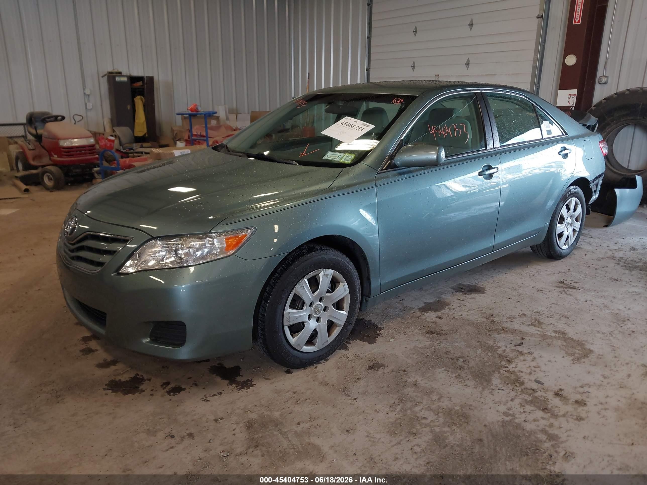 2011 Toyota Camry Le Blue vin: 4T1BF3EK4BU646099