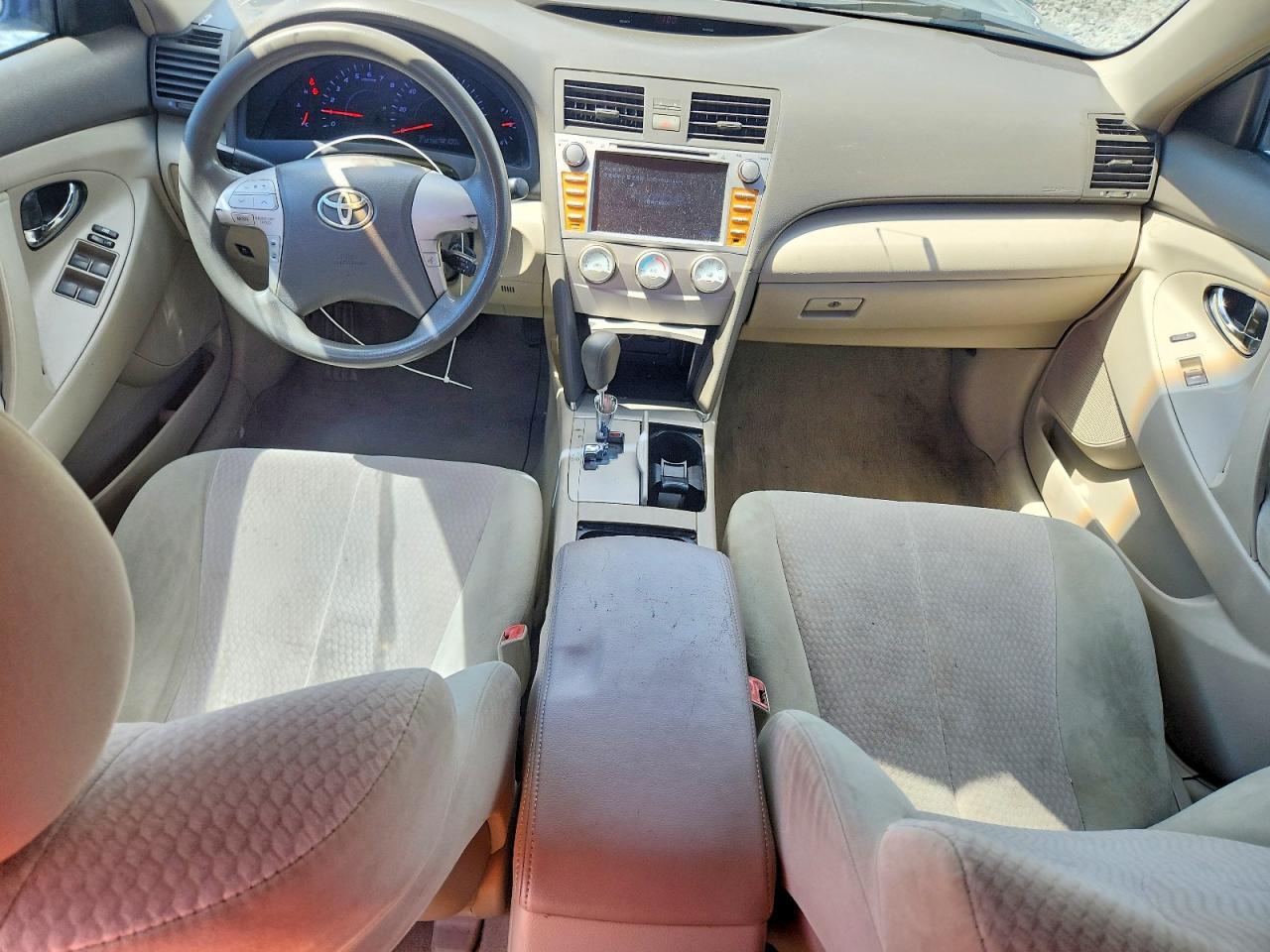 2011 Toyota Camry Le Gray vin: 4T1BF3EK4BU652100
