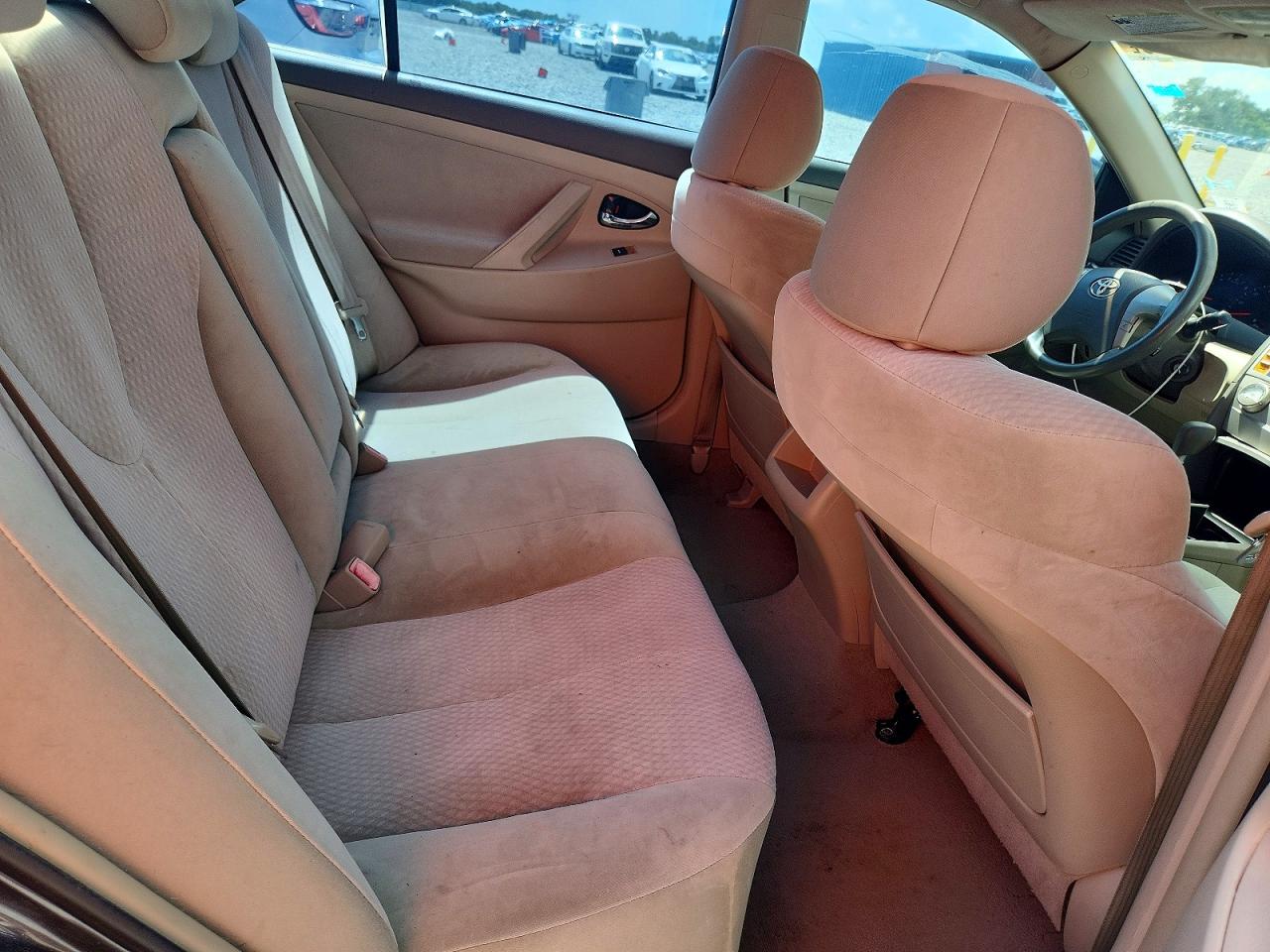 2011 Toyota Camry Le Gray vin: 4T1BF3EK4BU652100
