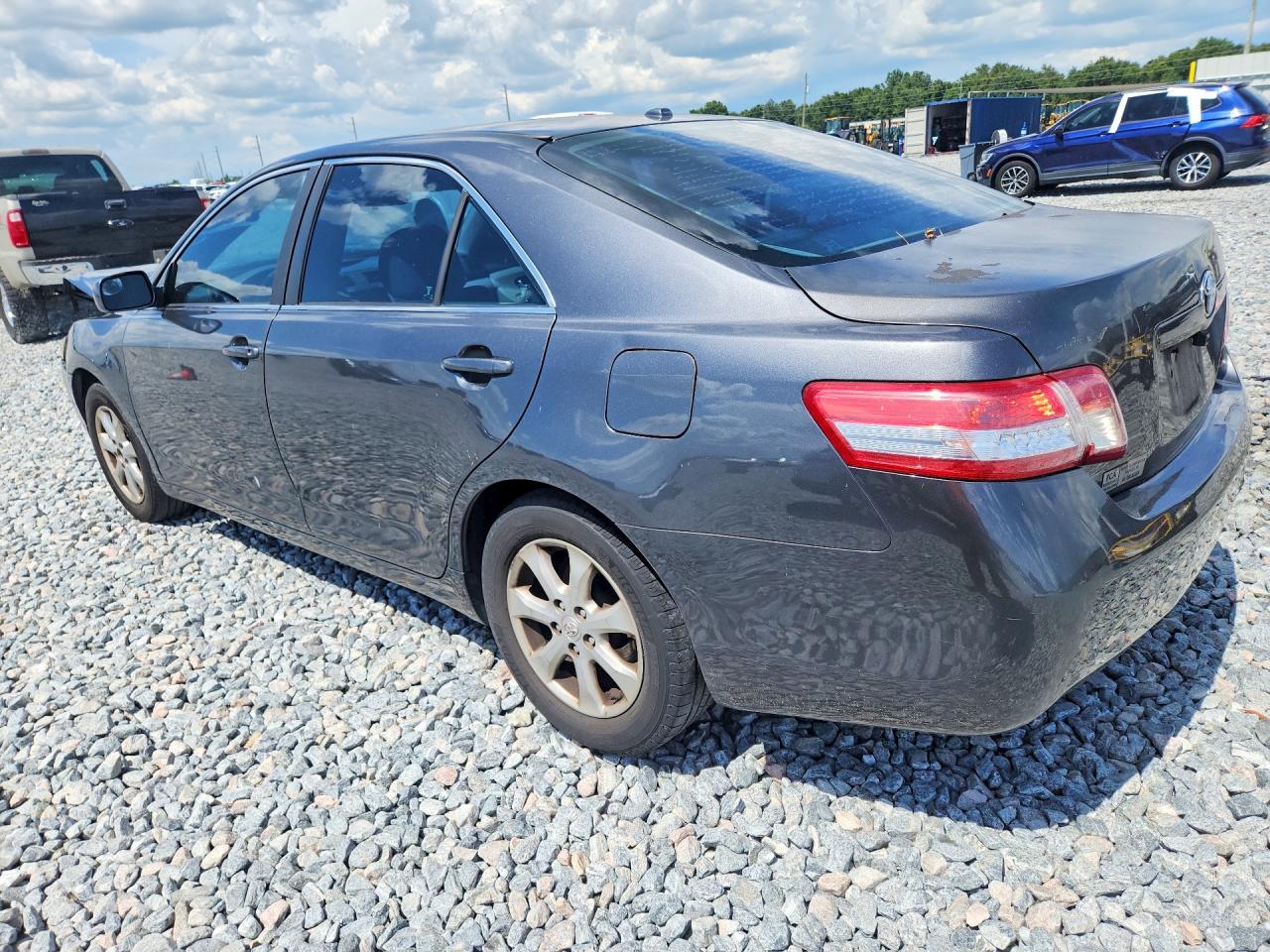 2011 Toyota Camry Le Gray vin: 4T1BF3EK4BU652100