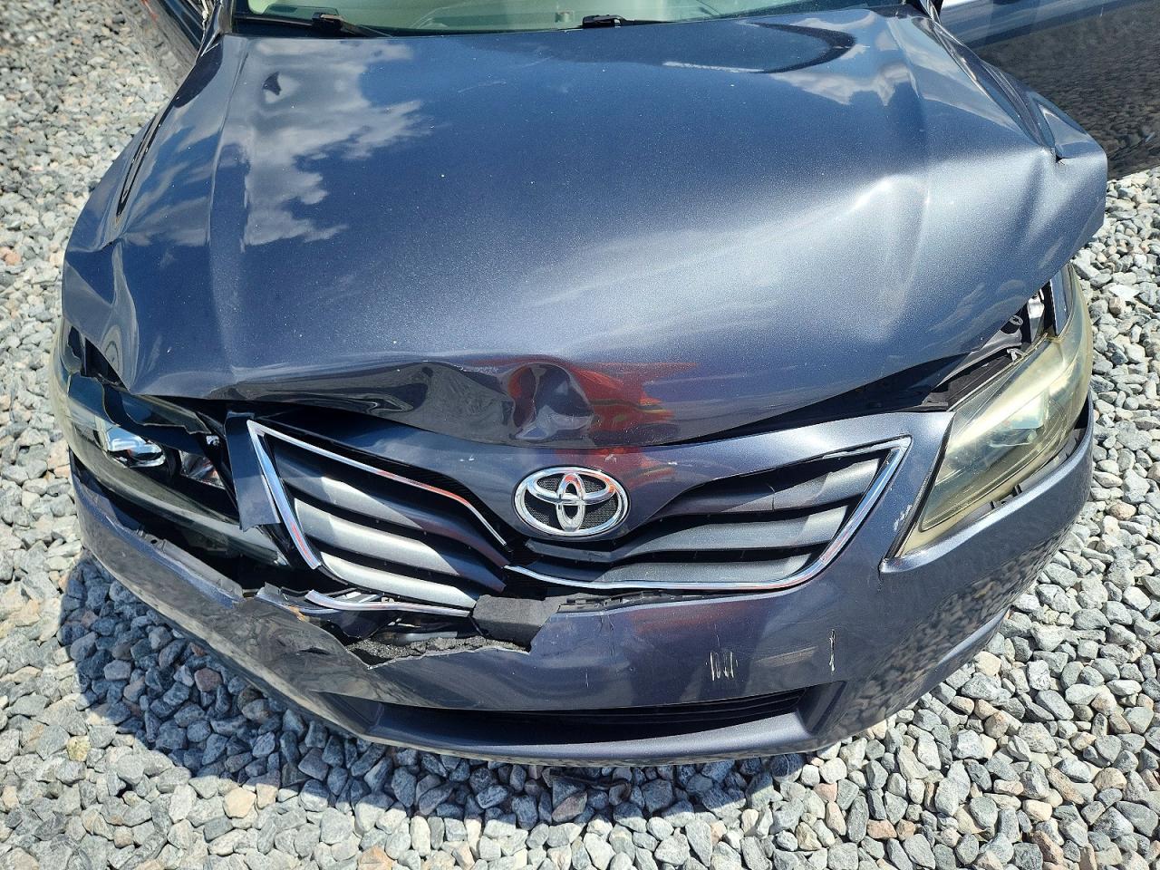 2011 Toyota Camry Le Gray vin: 4T1BF3EK4BU652100