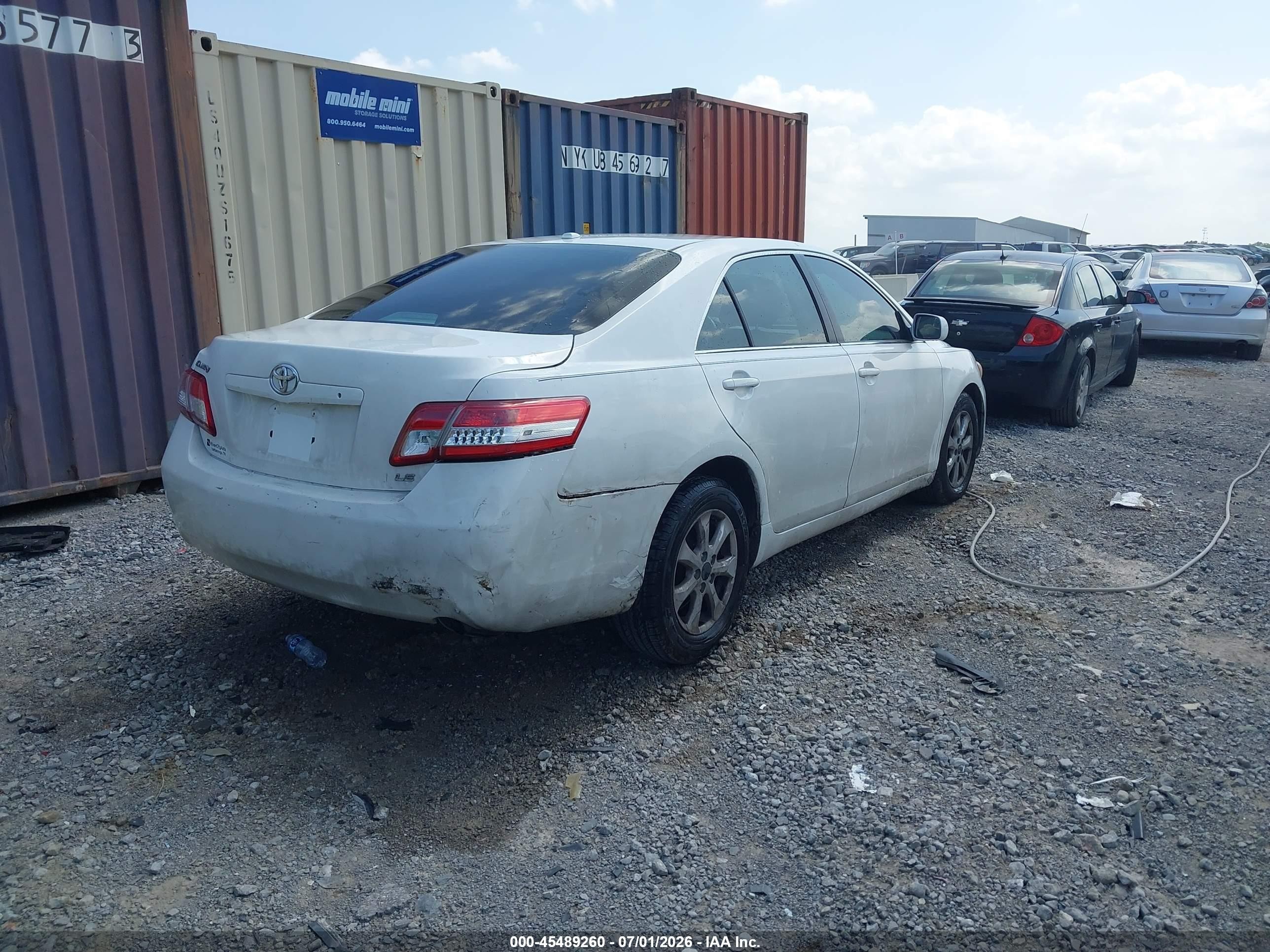 2011 Toyota Camry Le White vin: 4T1BF3EK4BU653022