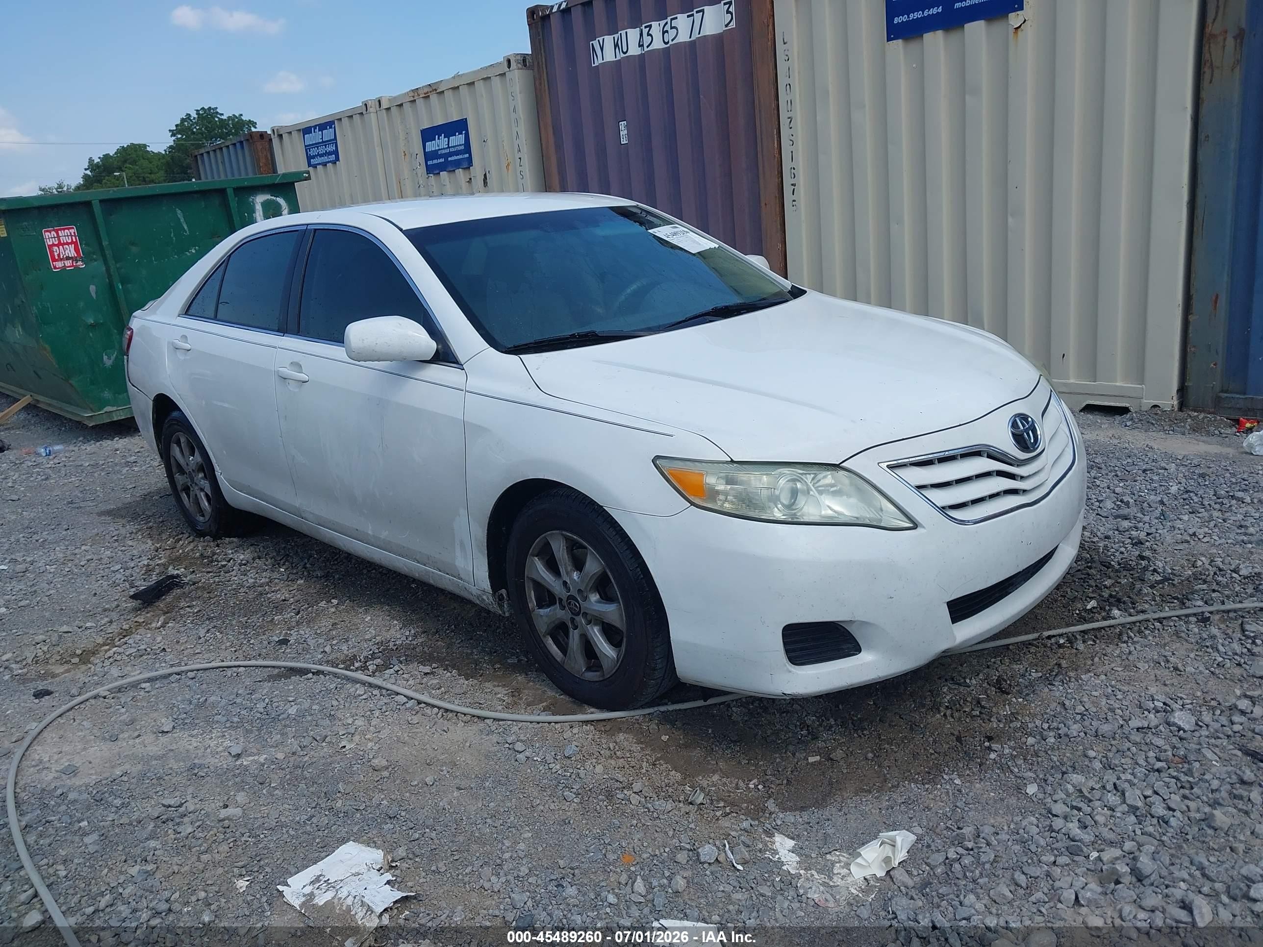 2011 Toyota Camry Le White vin: 4T1BF3EK4BU653022