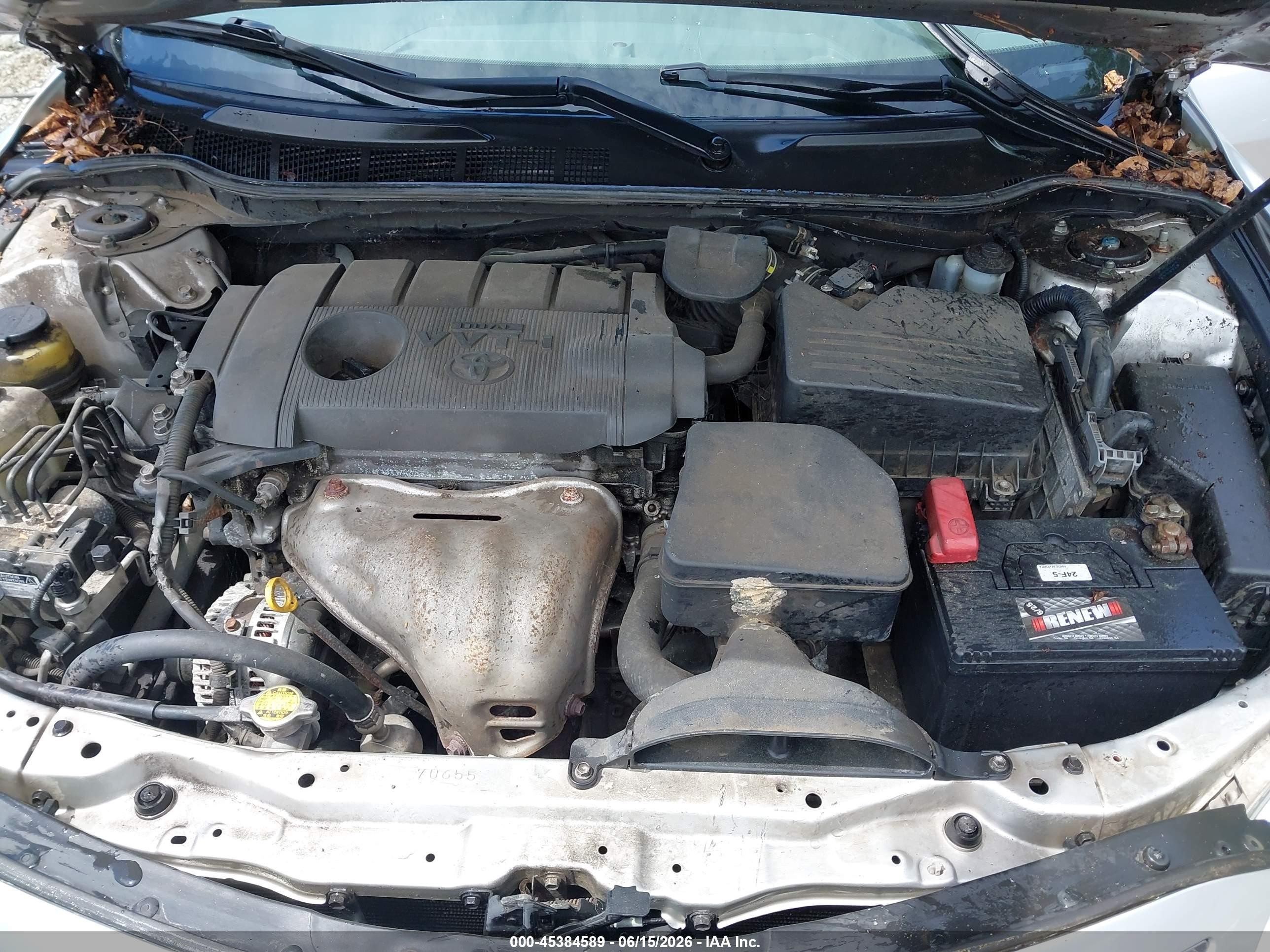 2011 Toyota Camry Le Silver vin: 4T1BF3EK4BU659192