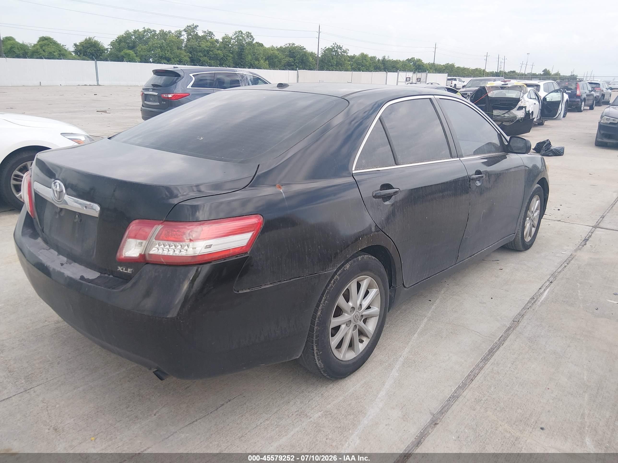 2011 Toyota Camry Xle Black vin: 4T1BF3EK4BU662688