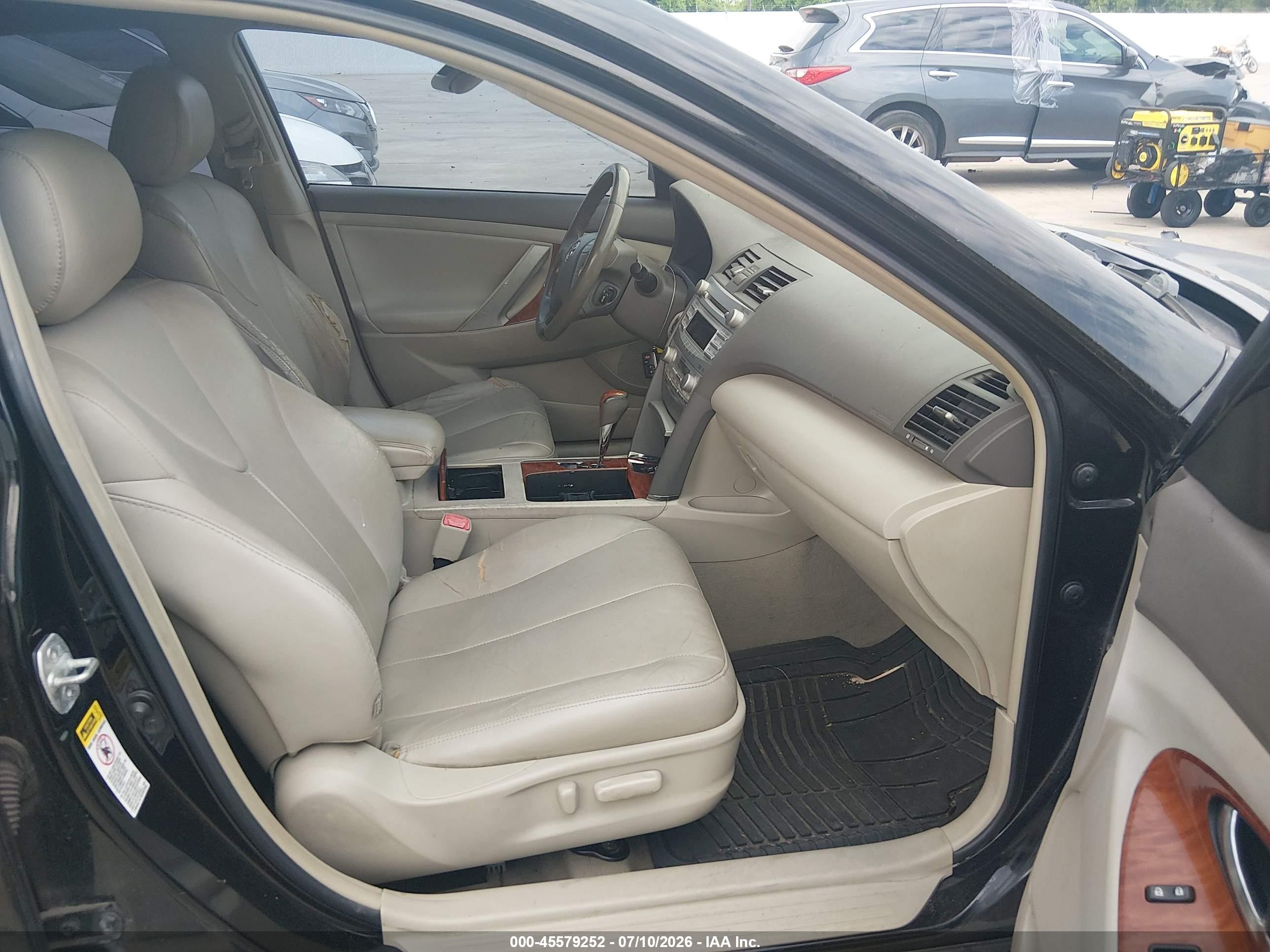 2011 Toyota Camry Xle Black vin: 4T1BF3EK4BU662688