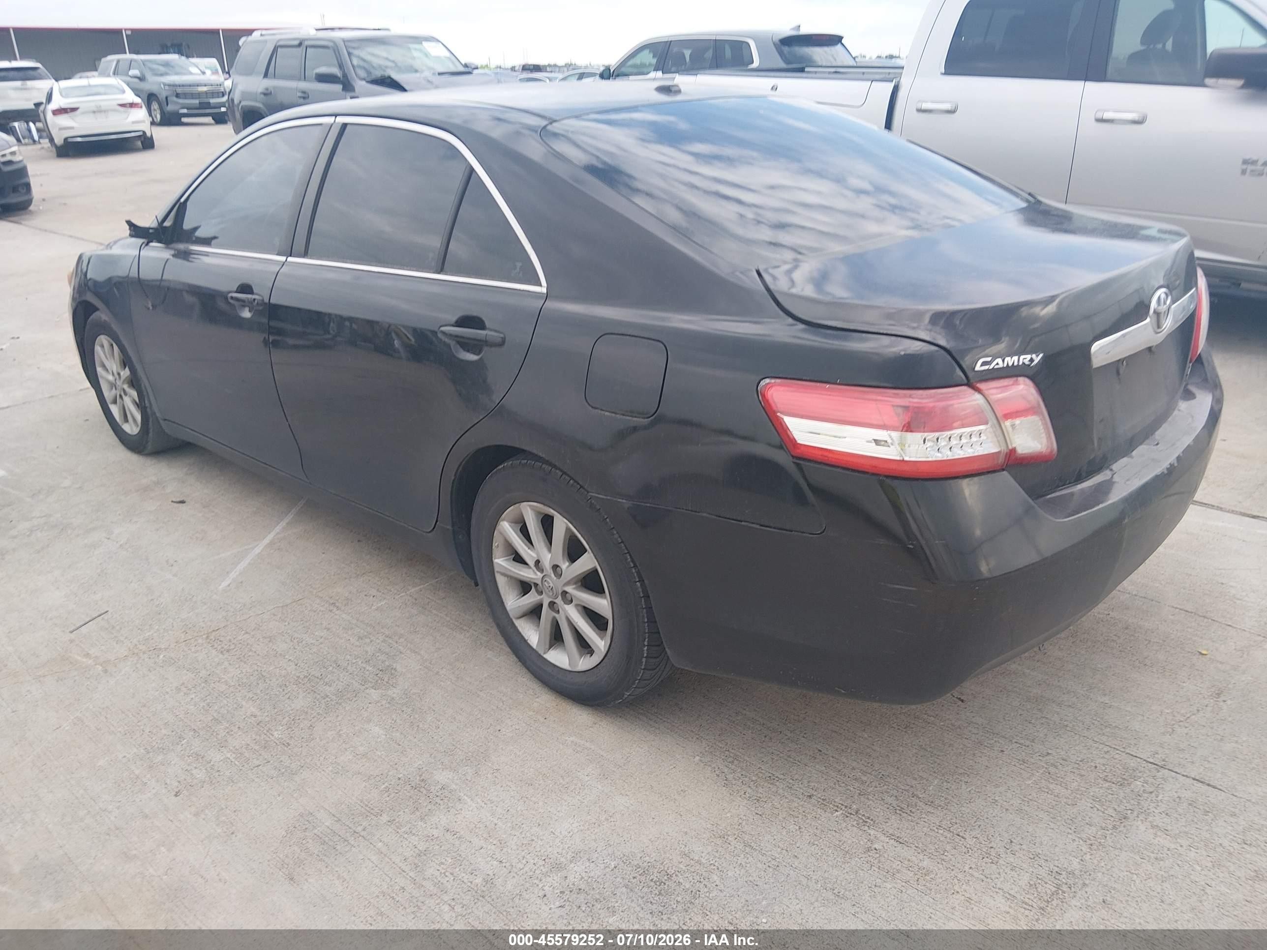 2011 Toyota Camry Xle Black vin: 4T1BF3EK4BU662688